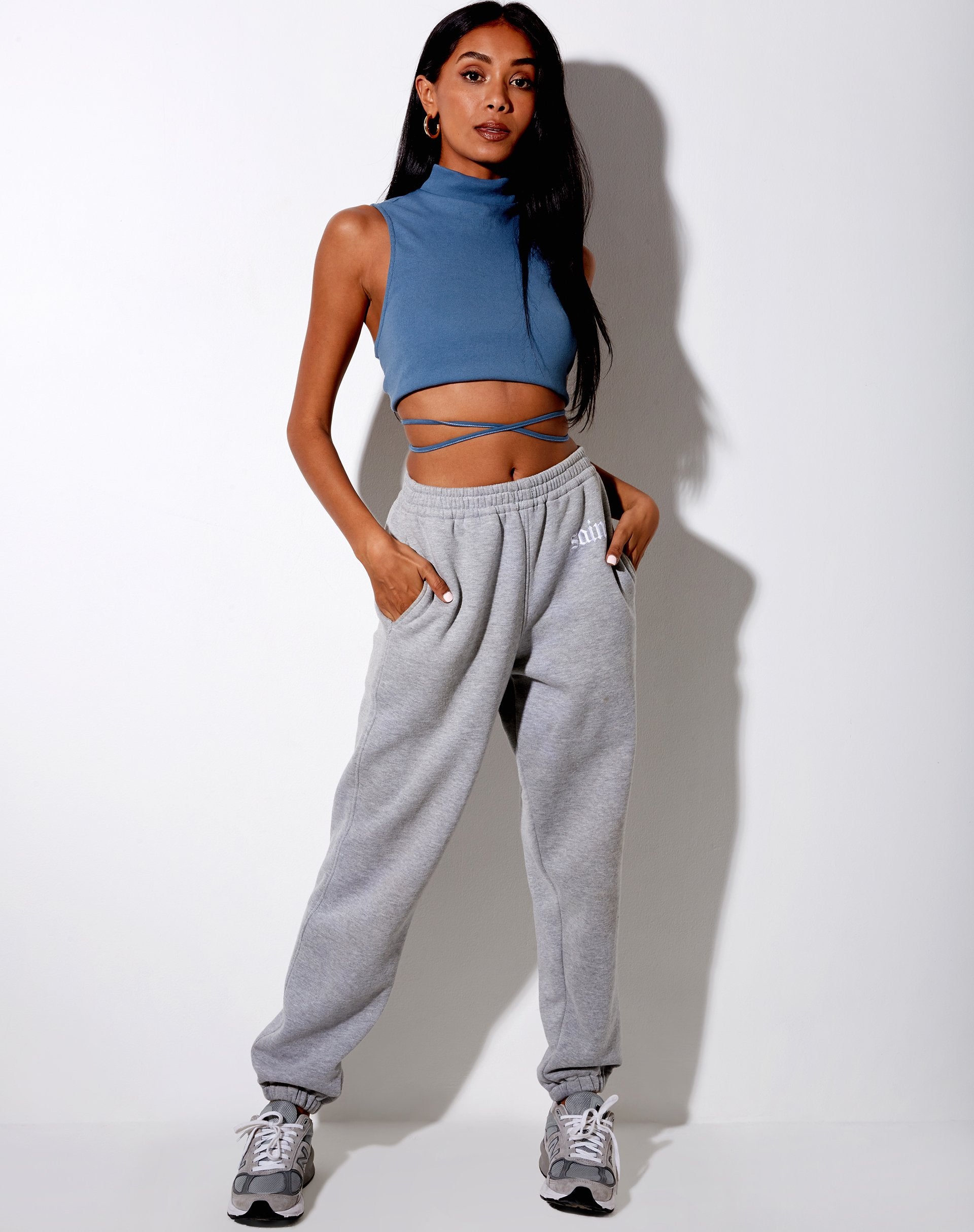 Imagen de Quera Crop Top en canalé azul mineral