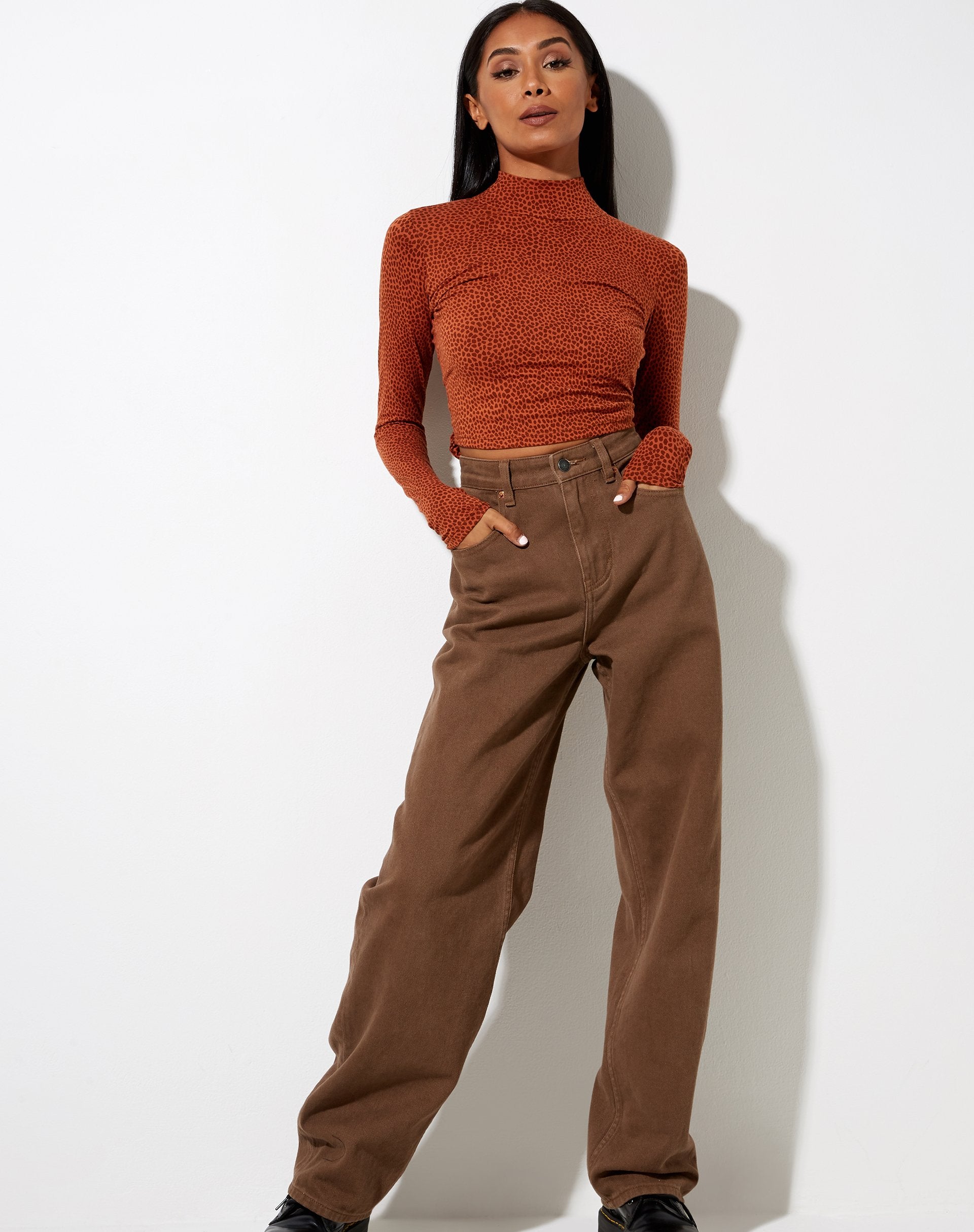 Imagen de Quky Crop Top en Mini Croc Marrón