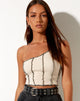 Imagen de Rara Crop Top en canalé crudo con costuras negras