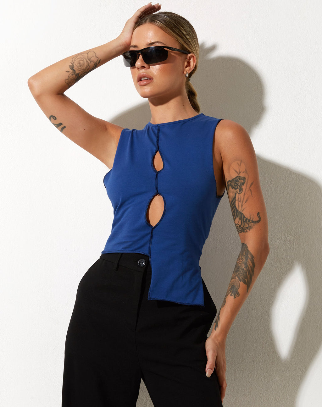 Top Raujo en Lycra Azul Deslumbrante