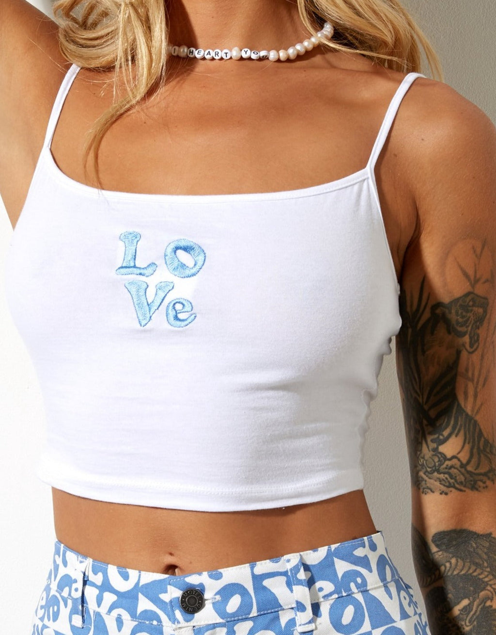 Rawi Crop Top en White Love