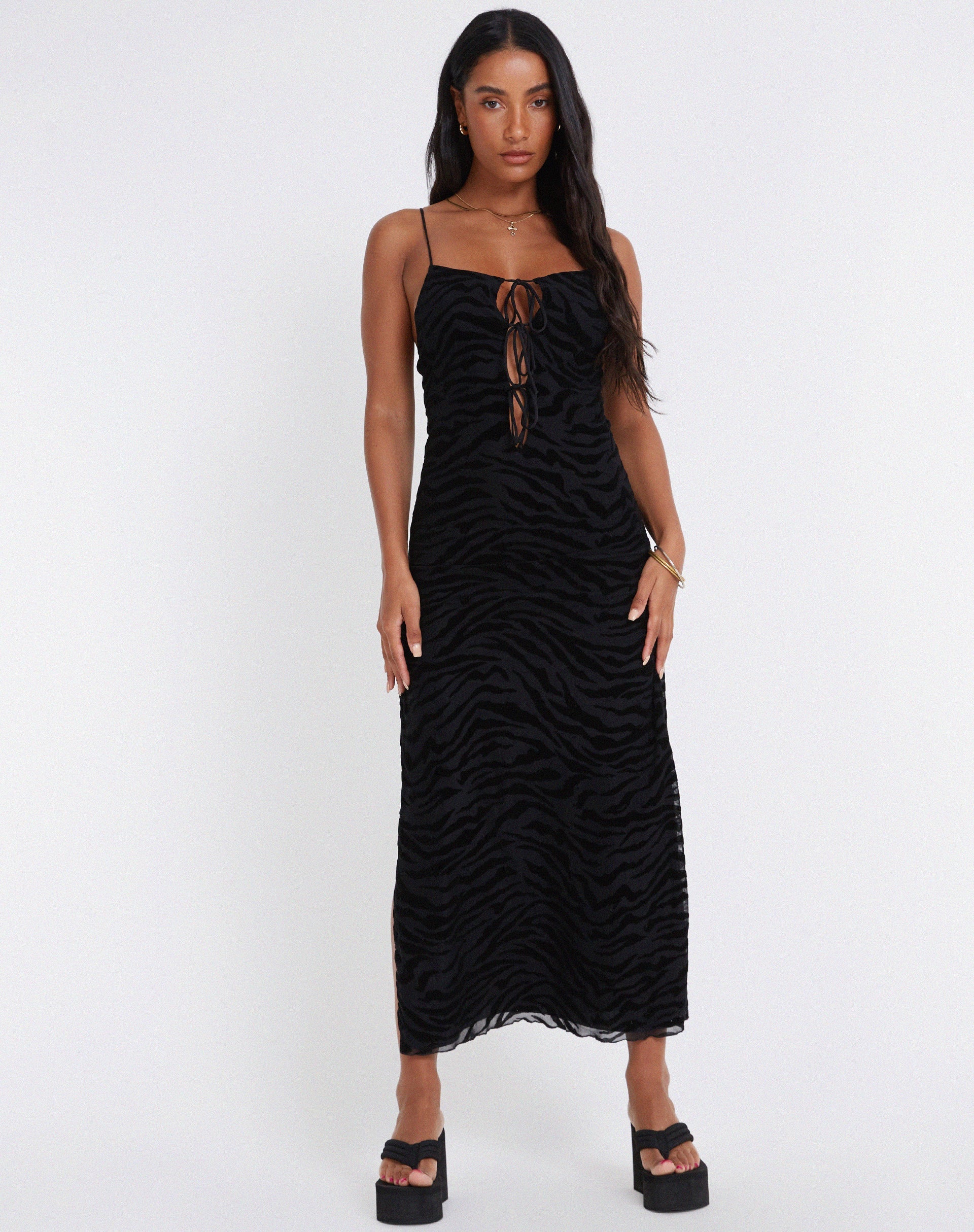 imagen de Rayuma Maxi Dress in Zebra Flock Black