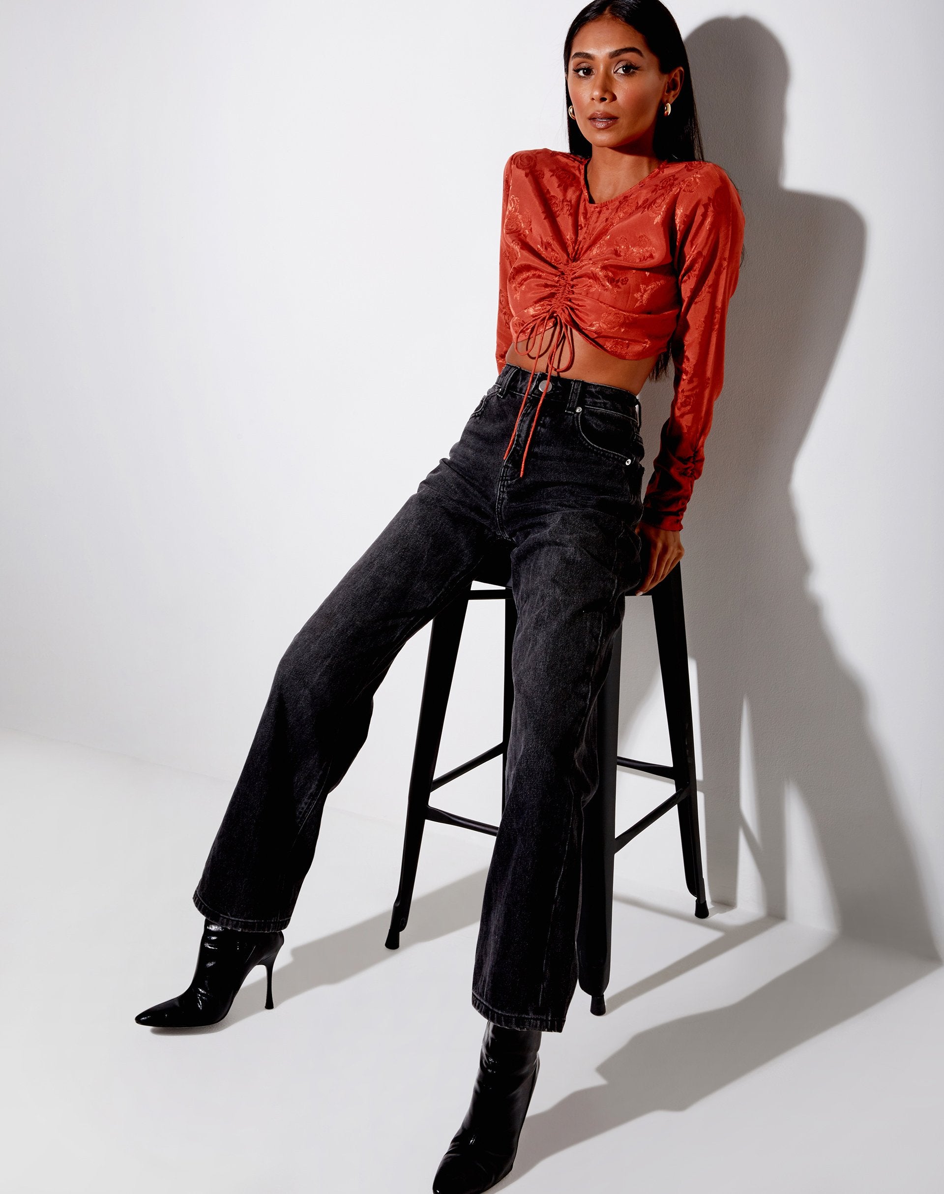 Imagen de Rean Crop Top en satén Rosa Cobre