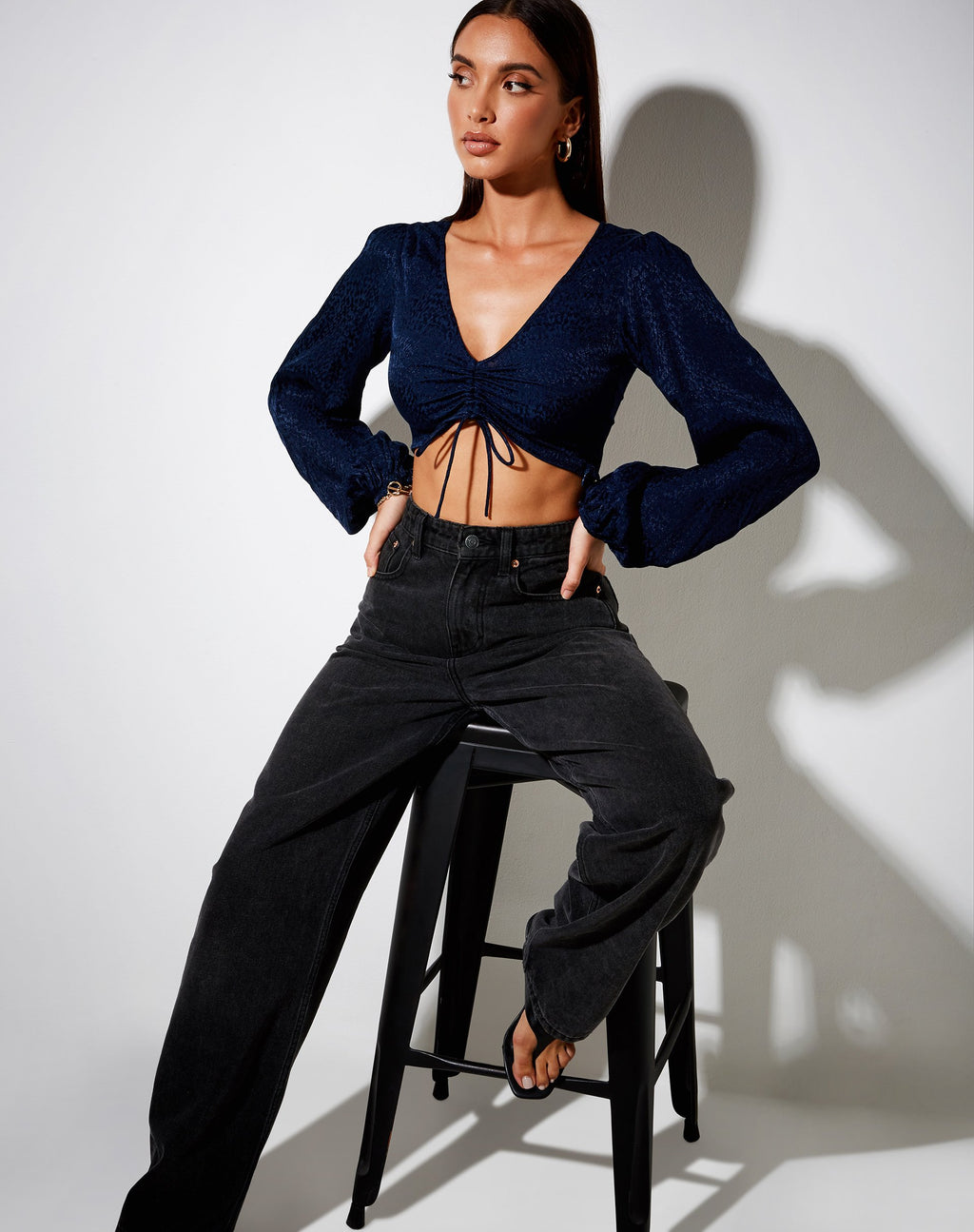 Crop Top Reilo en satén guepardo azul marino