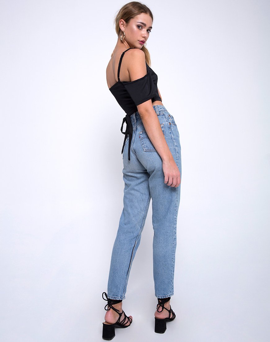 Imagen de Renta Cold Shoulder Top in Satin Negro