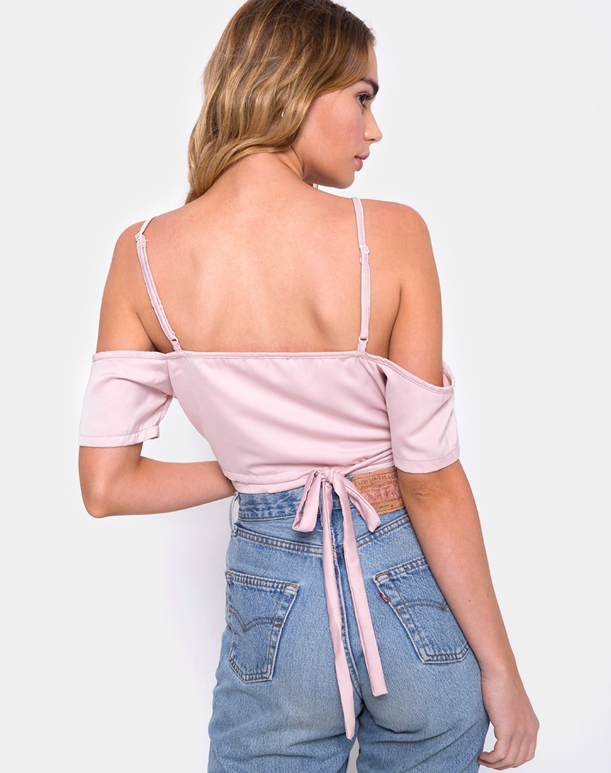 Imagen de Renta Cold Shoulder Crop Top in Satin Blush