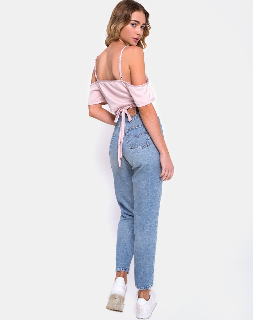 Imagen de Renta Cold Shoulder Crop Top in Satin Blush