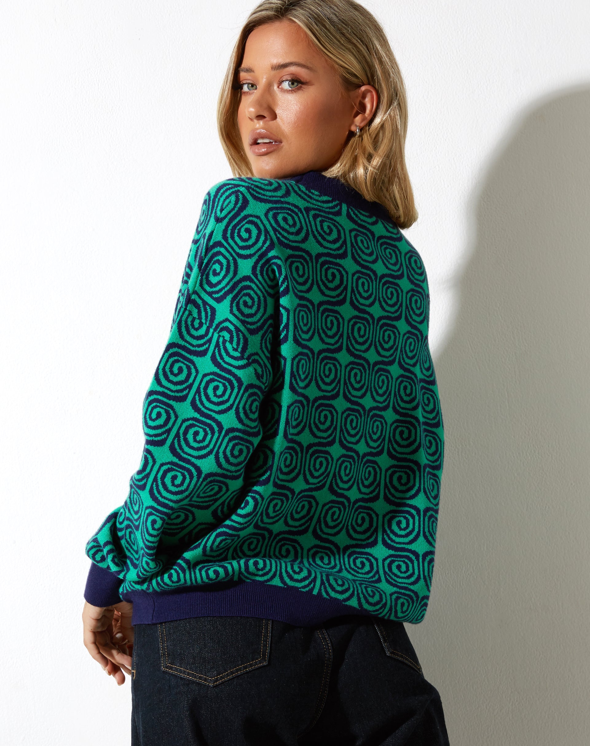 Imagen del jersey Ammar en espiral verde y azul