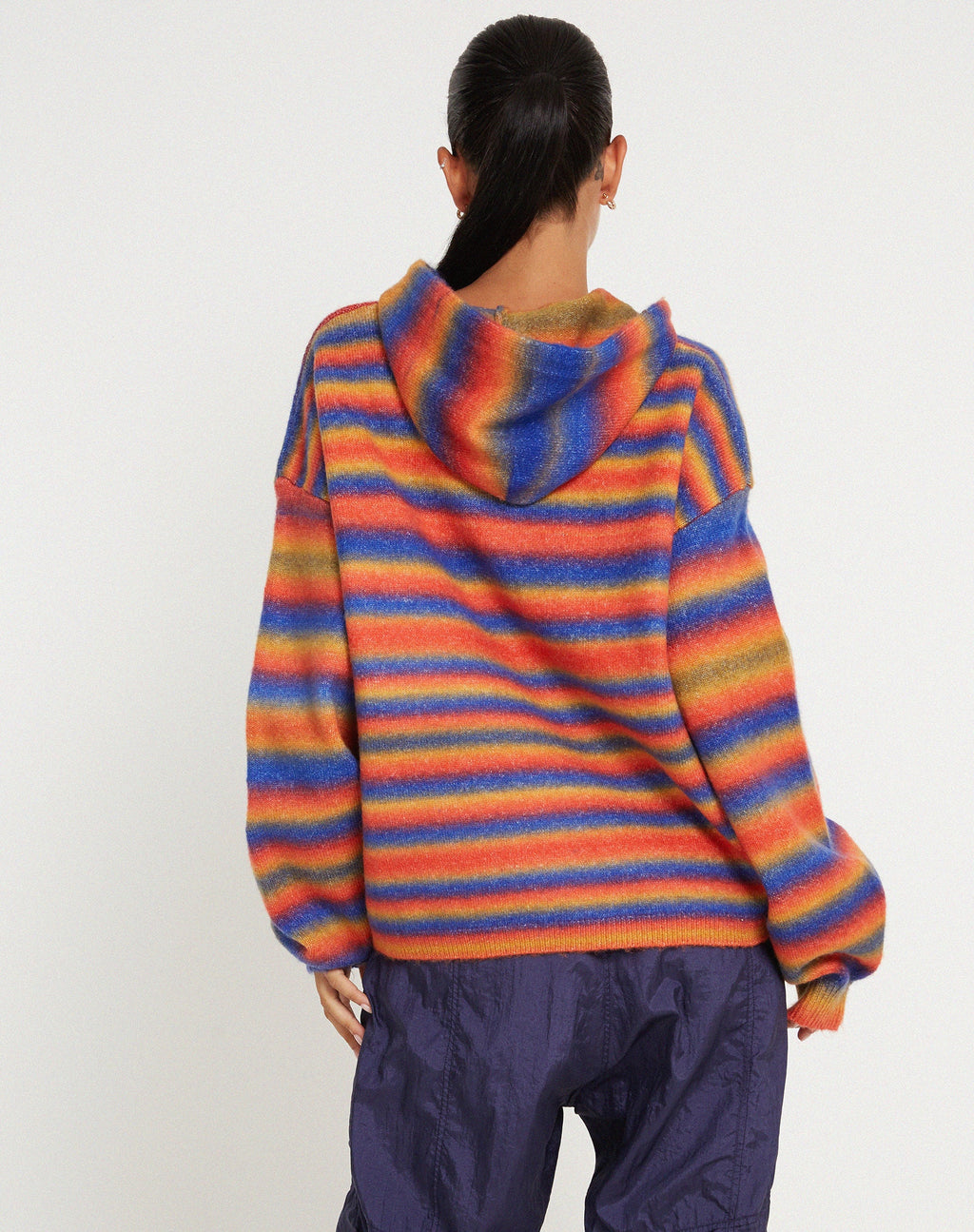 Sudadera con capucha Ehsan en mezcla de rayas rojas