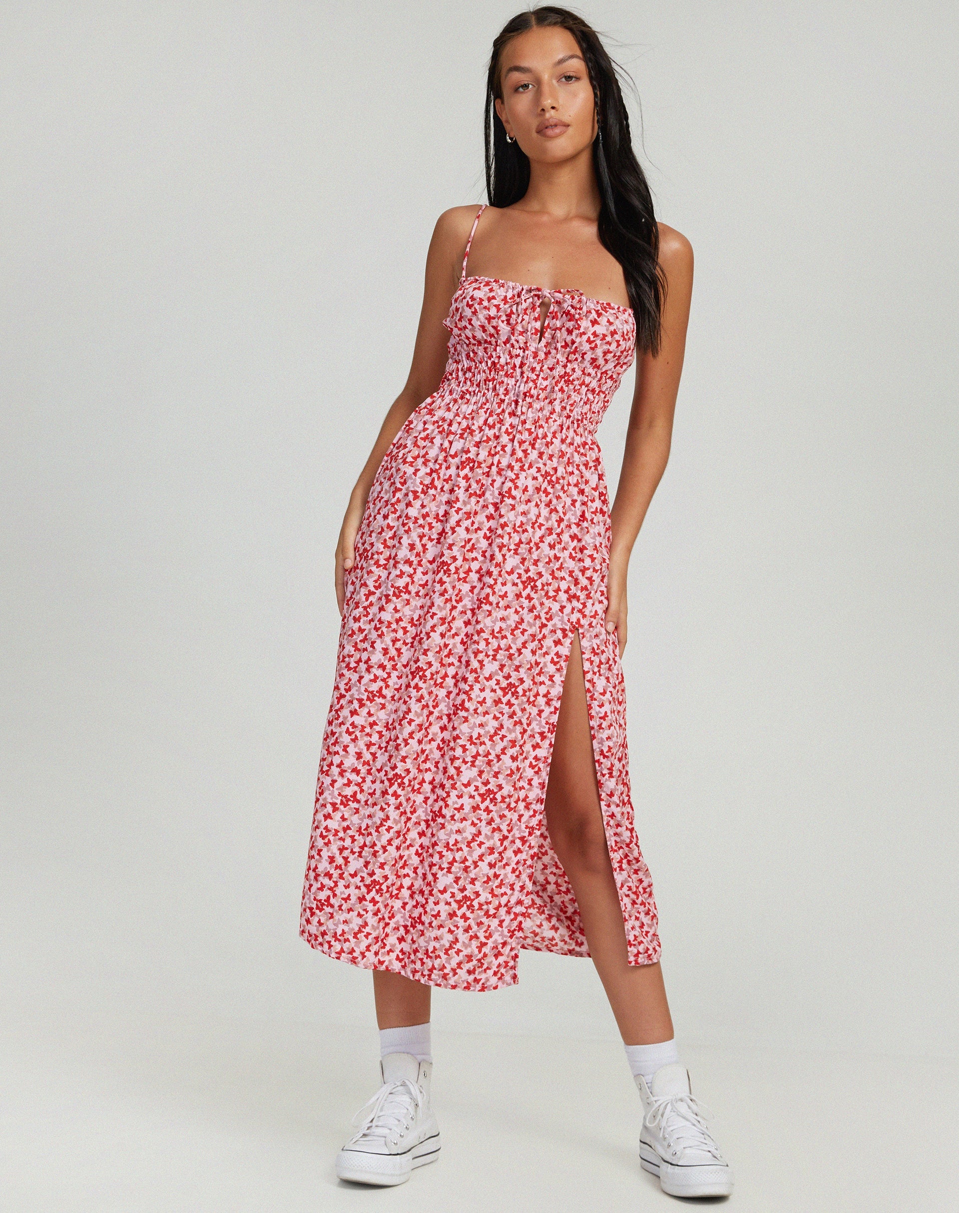 imagen de Jeyro Midi Dress in Ditsy Butterfly Peach and Red