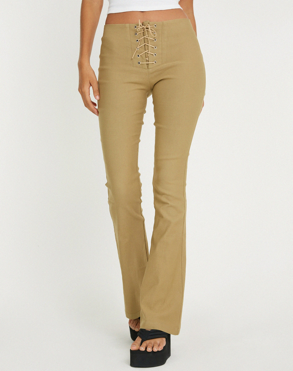 Pantalón Joyo Flare en arena