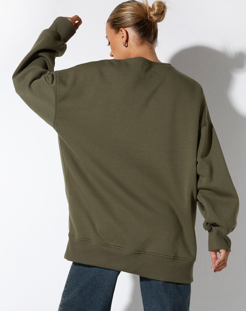Sudadera Lei en Grape Leaf Butterfly Embro