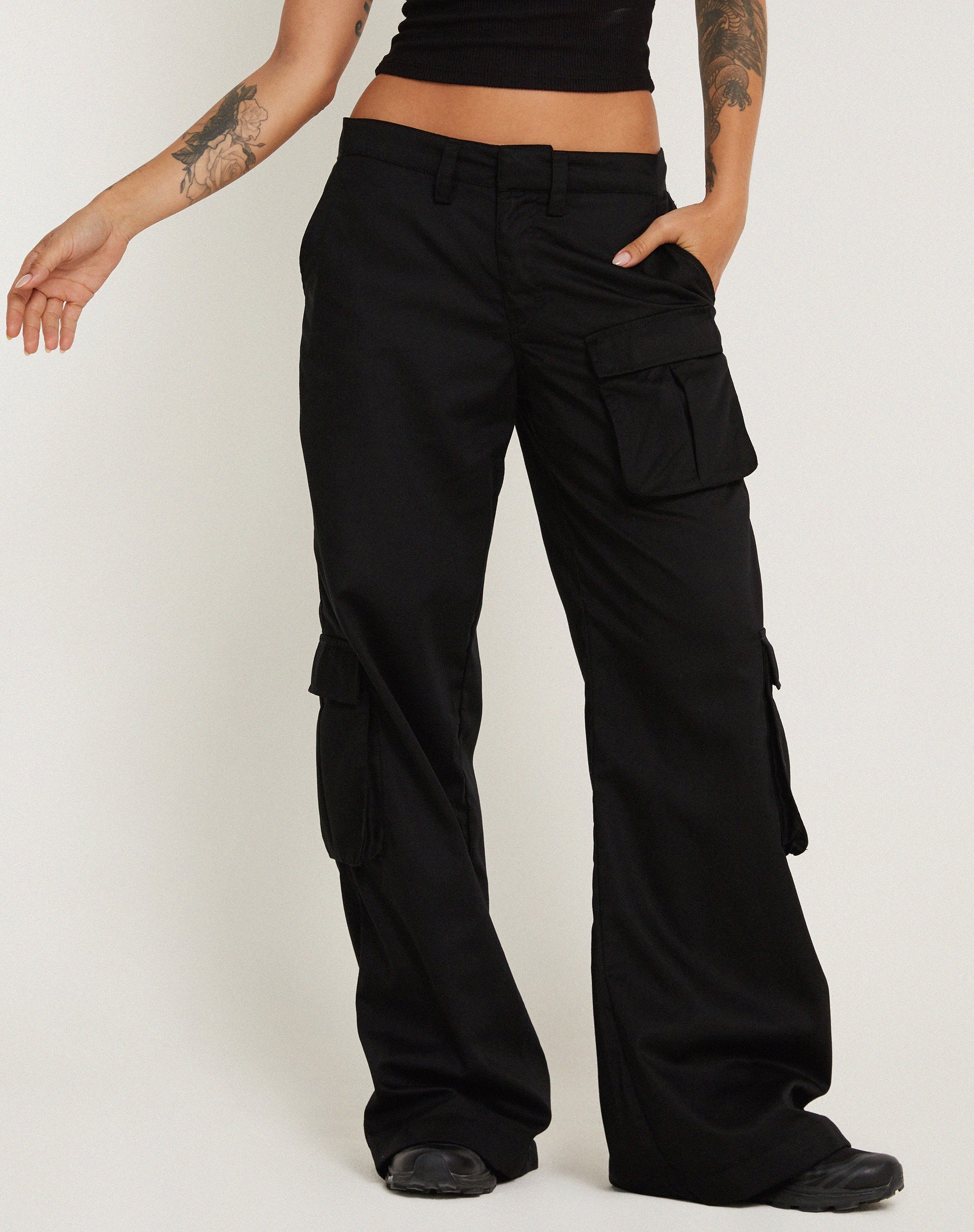 imagen de Lovis Cargo Trouser en negro