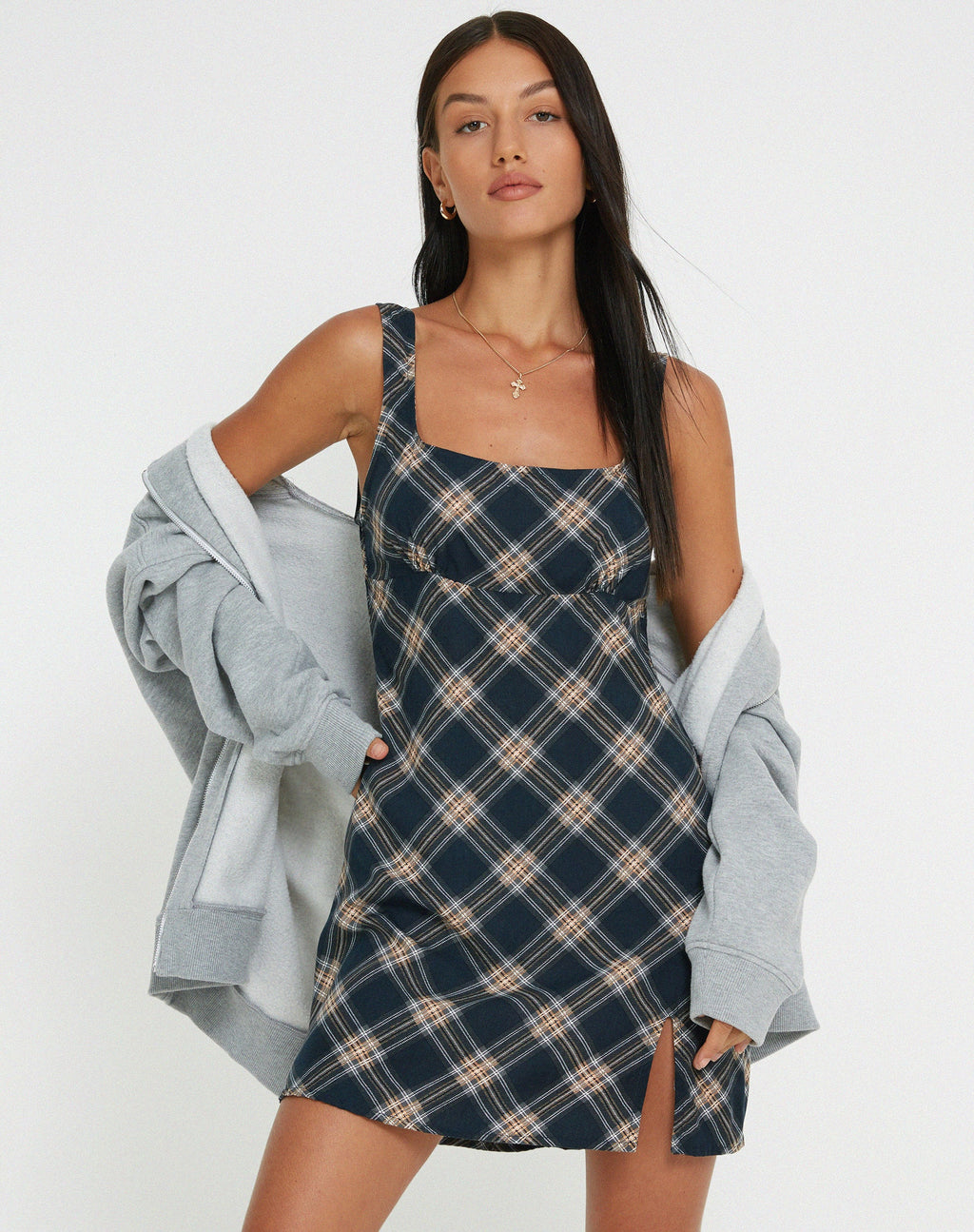 Mehra Slip Dress en cuadros de los años 20 negro y gris