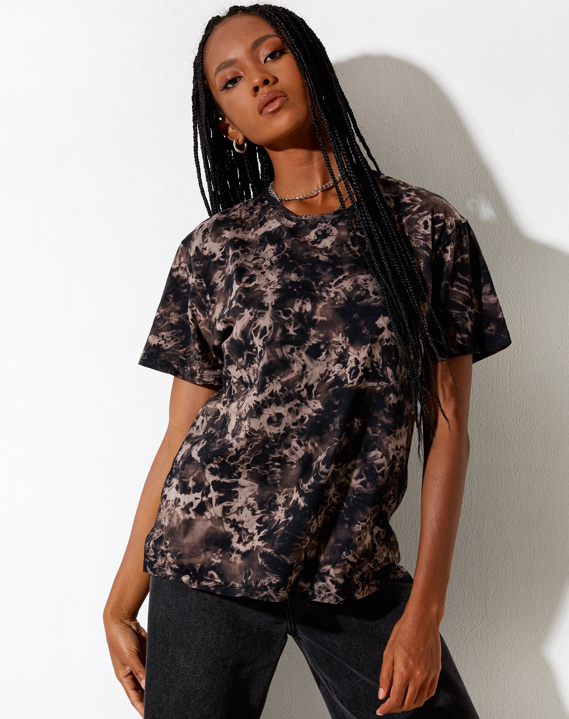 Imagen de Oversize Basic Tee en Oil Smoke