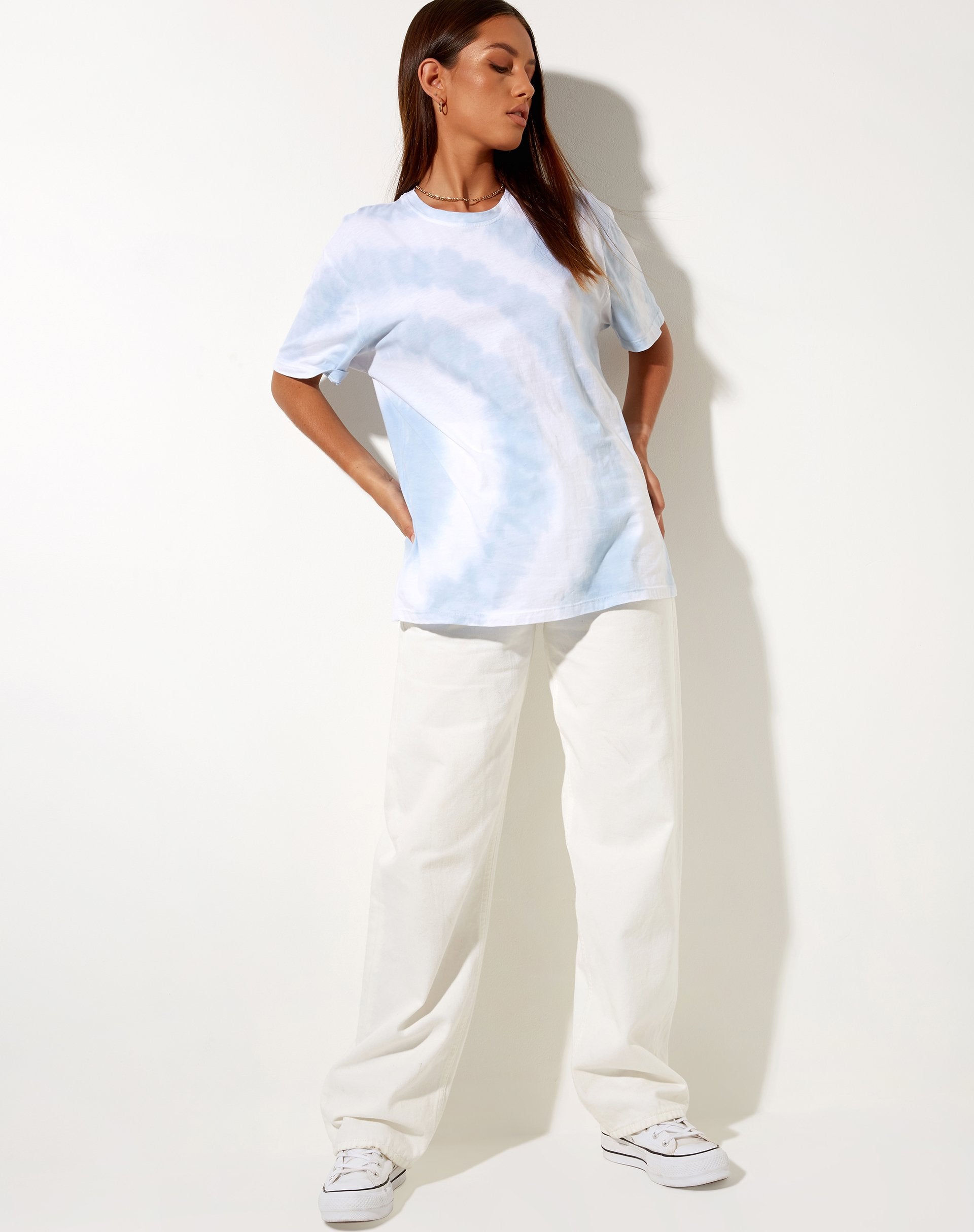 Imagen de Oversize Basic Tee in Blue and White Swirl Tie Dye