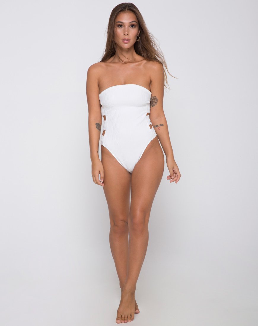 Imagen del bañador Rikako Bandeau marfil
