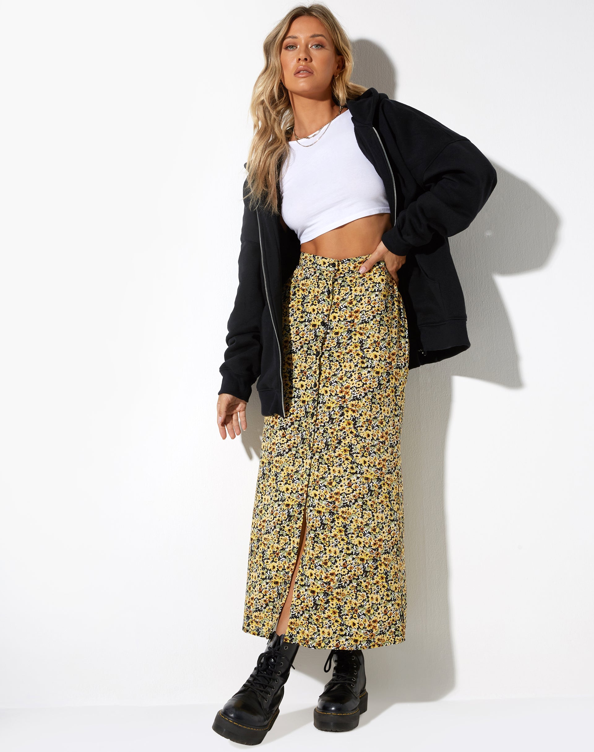 imagen de Rima Midi Skirt in Spring Ditsy Yellow