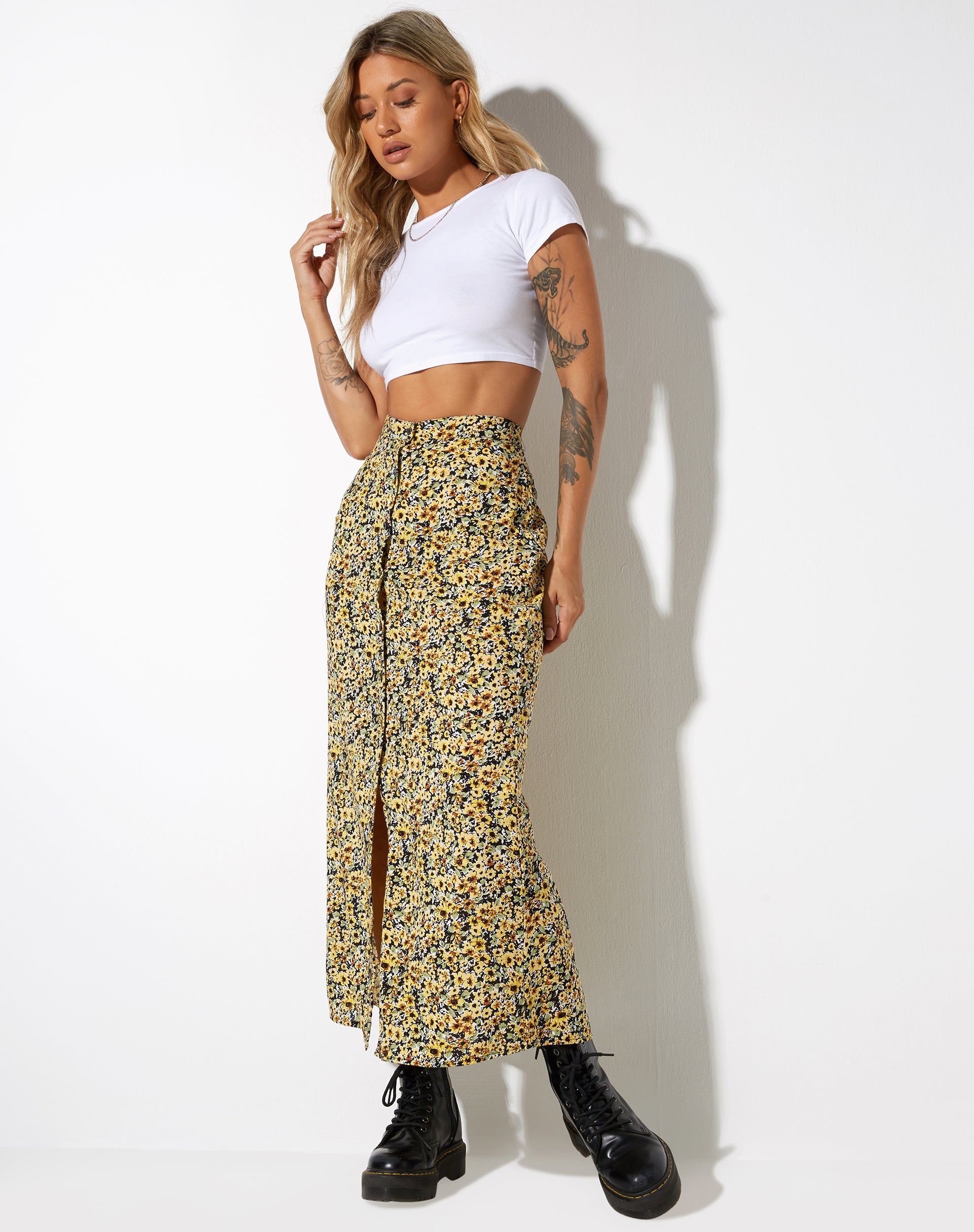imagen de Rima Midi Skirt in Spring Ditsy Yellow