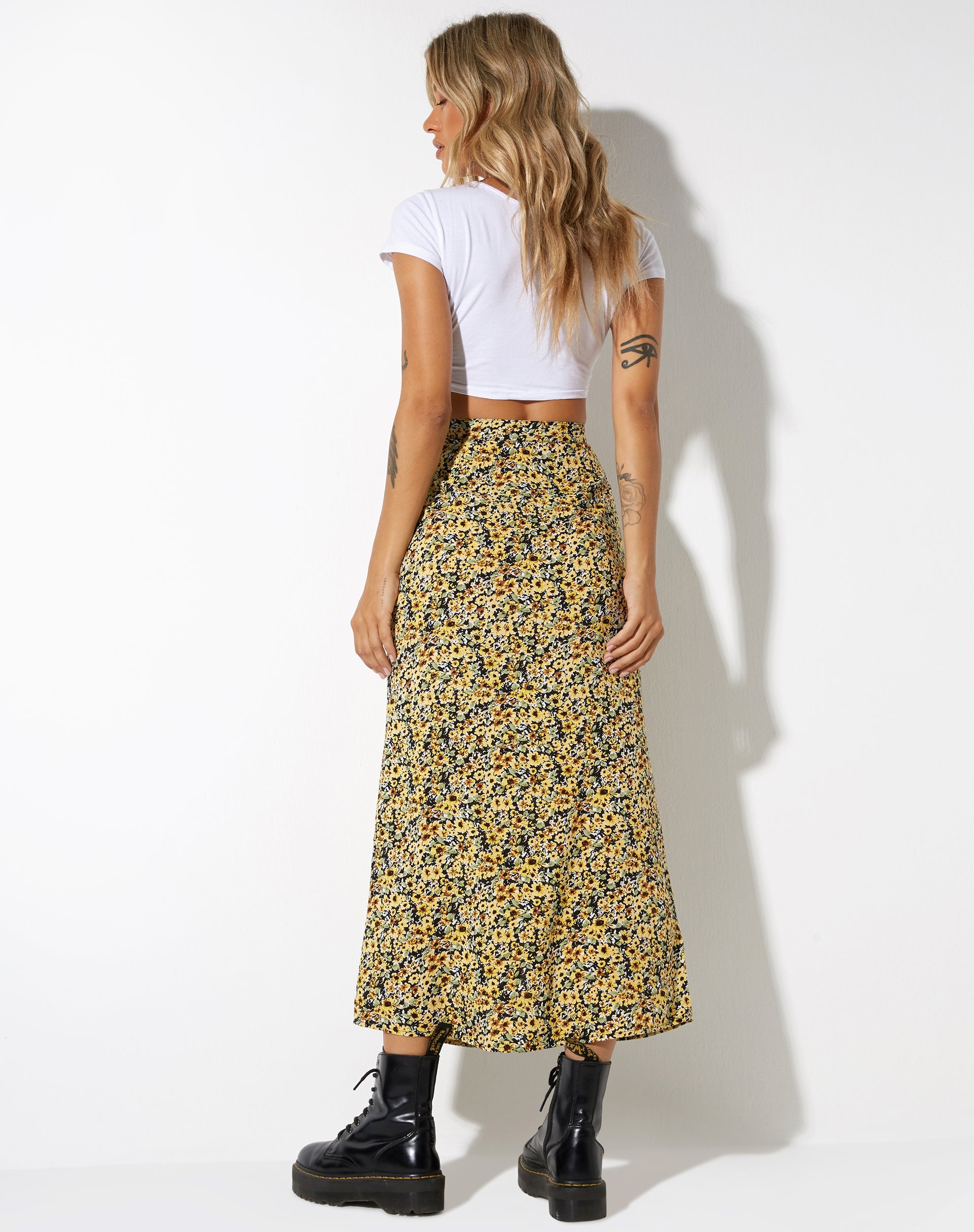 imagen de Rima Midi Skirt in Spring Ditsy Yellow