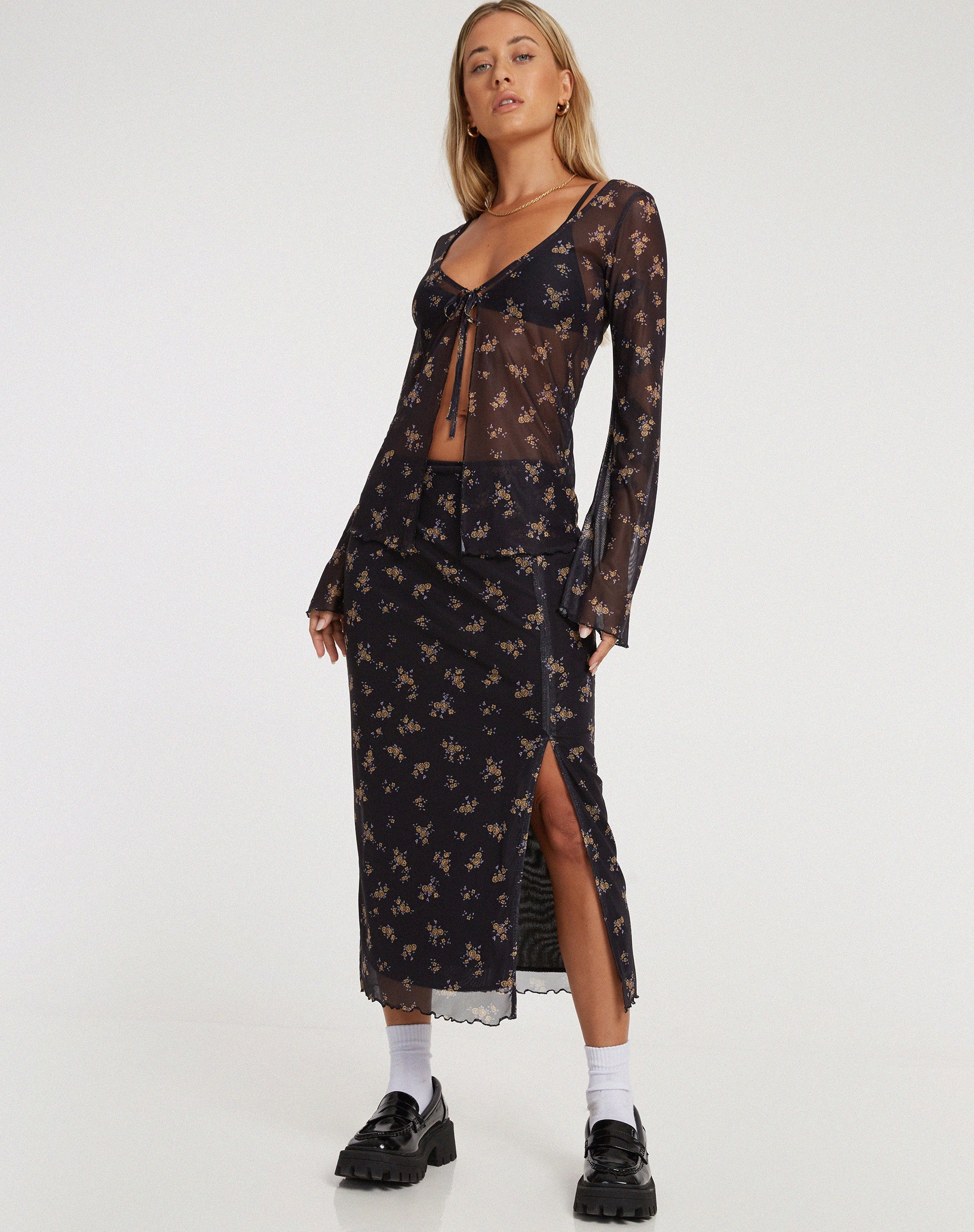 IMAGEN DE Rindai Falda Midi en Femme Floral Negra y Dorada