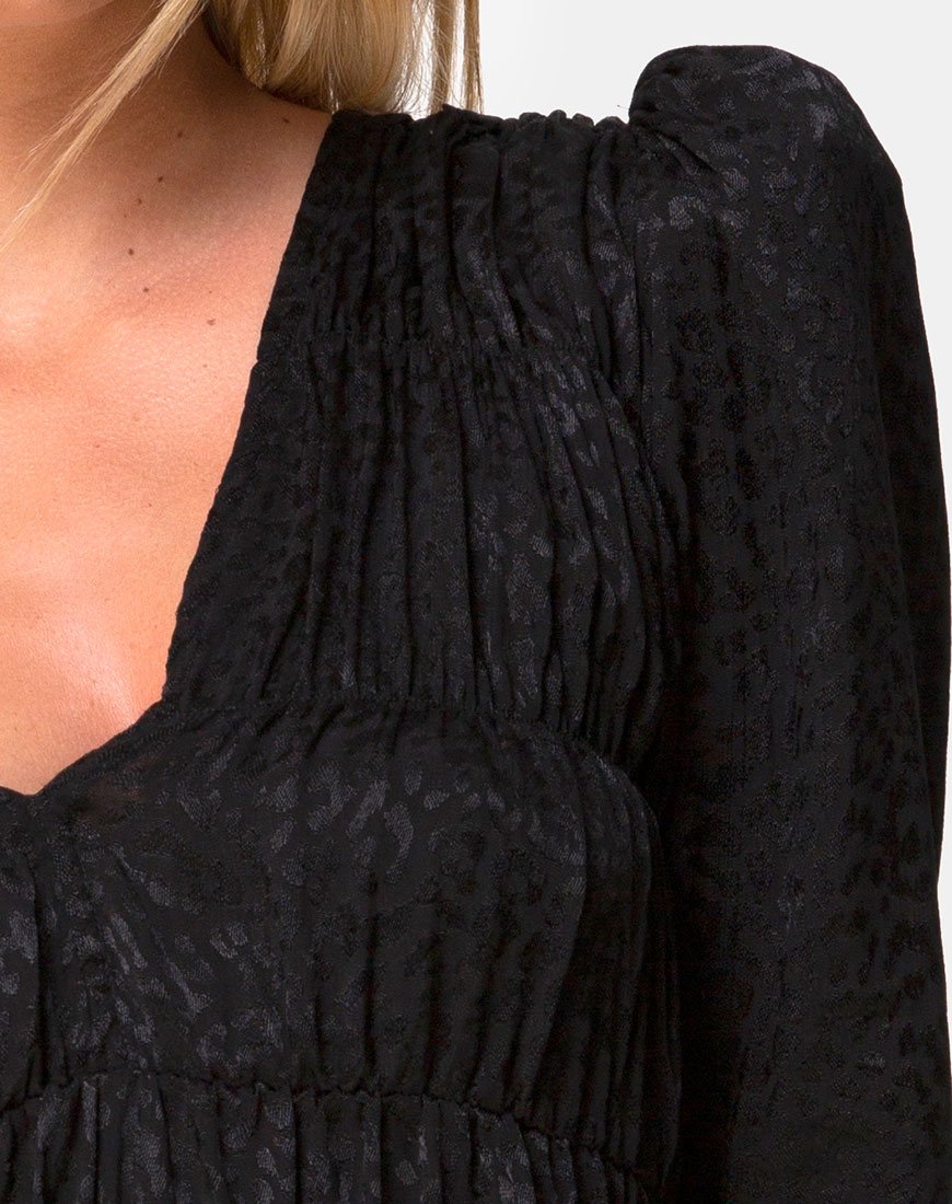Imagen del vestido Risana de satén negro guepardo
