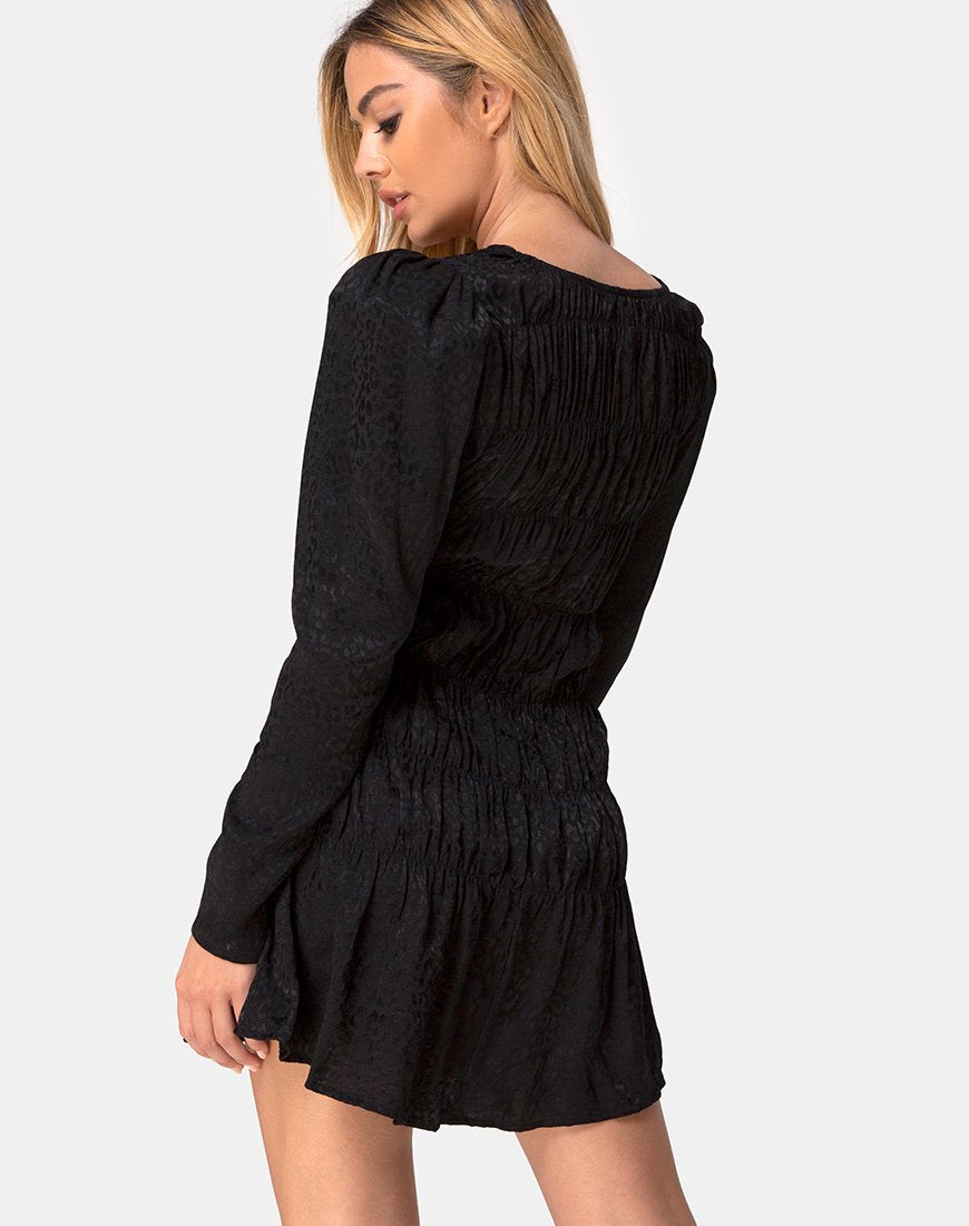 Imagen del vestido Risana de satén negro guepardo