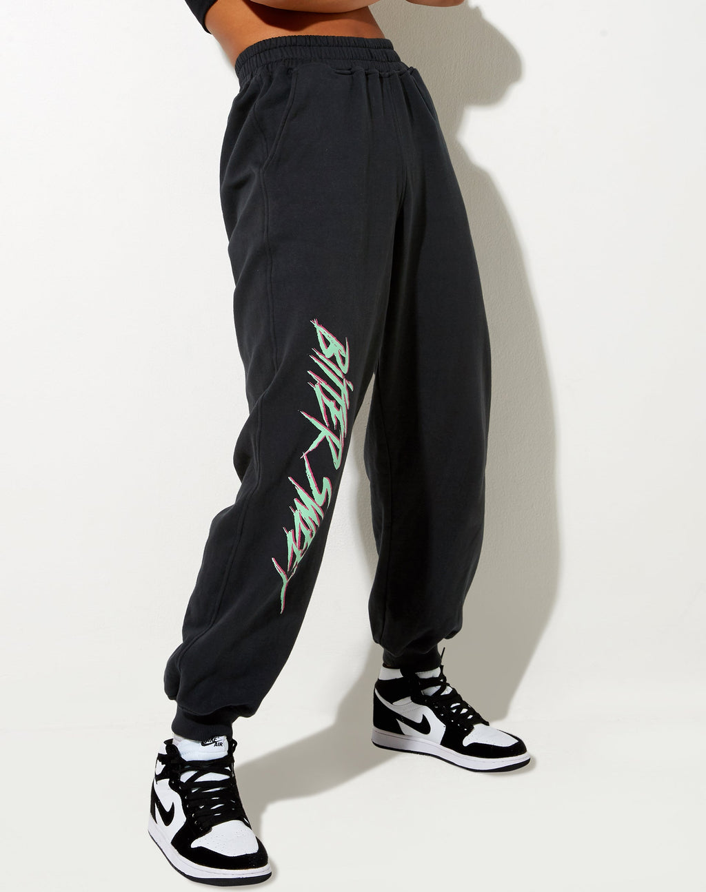 Roider Jogger en negro vintage agridulce