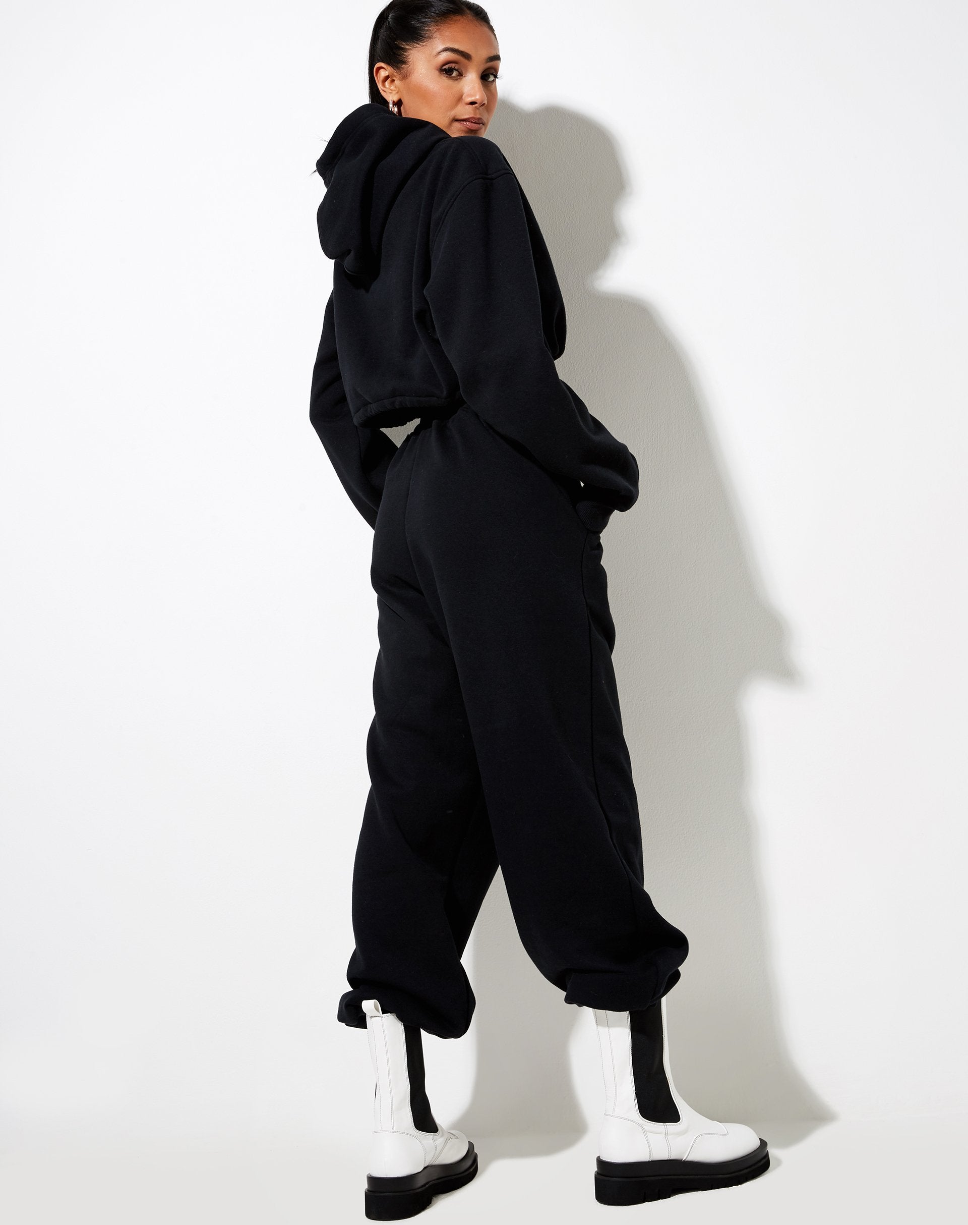 Imagen de Caden Hoodie in Black with Scorpion White Embro