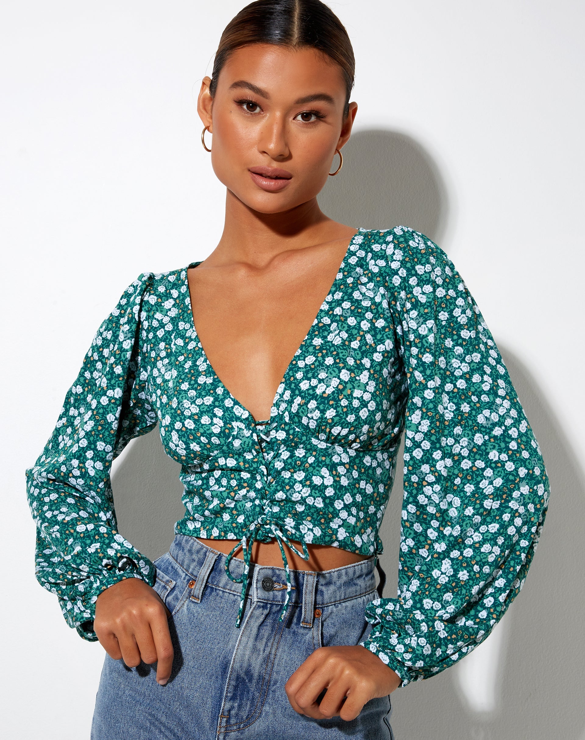 Imagen de Romina Top de manga larga en verde campo floral