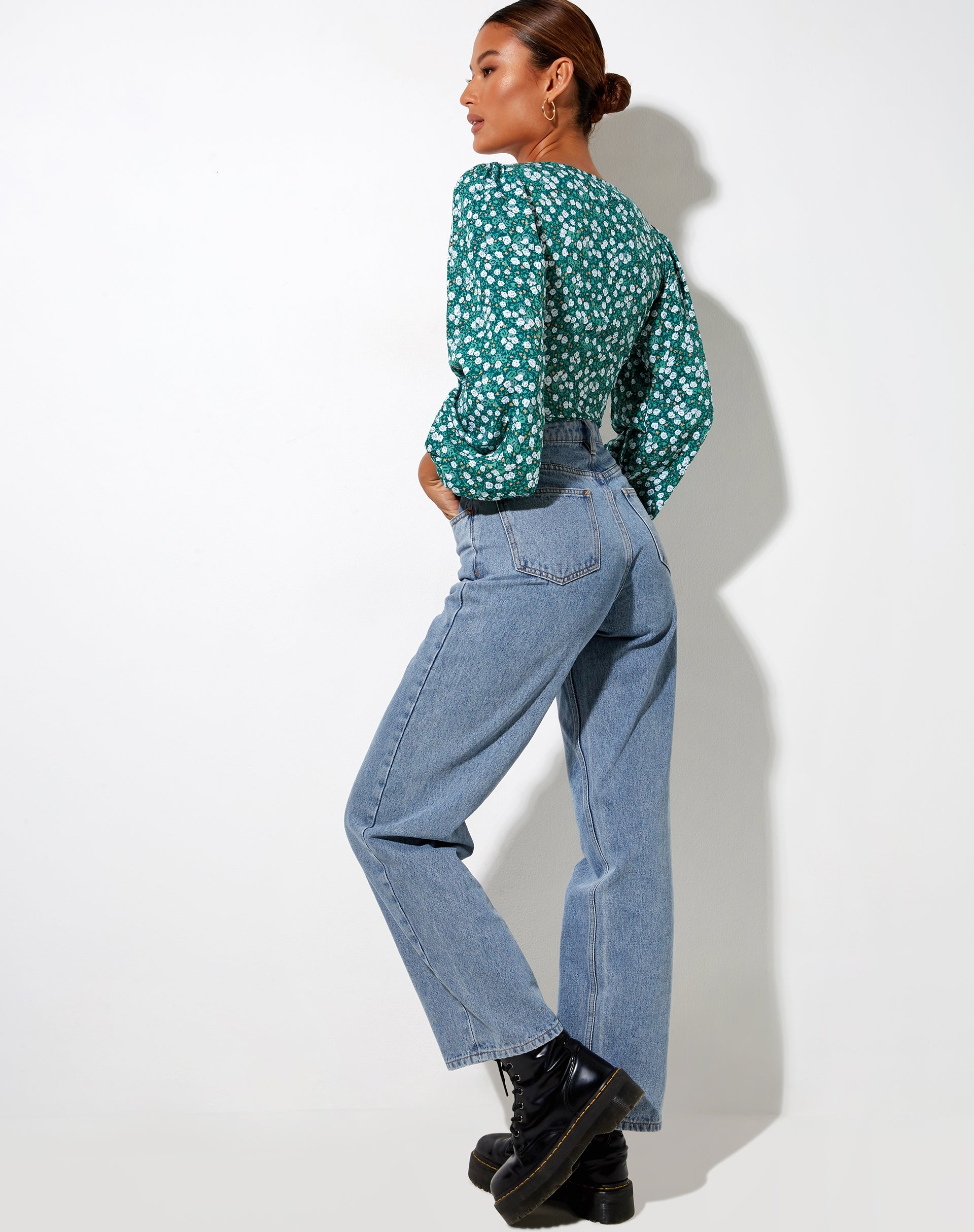 Imagen de Romina Top de manga larga en verde campo floral