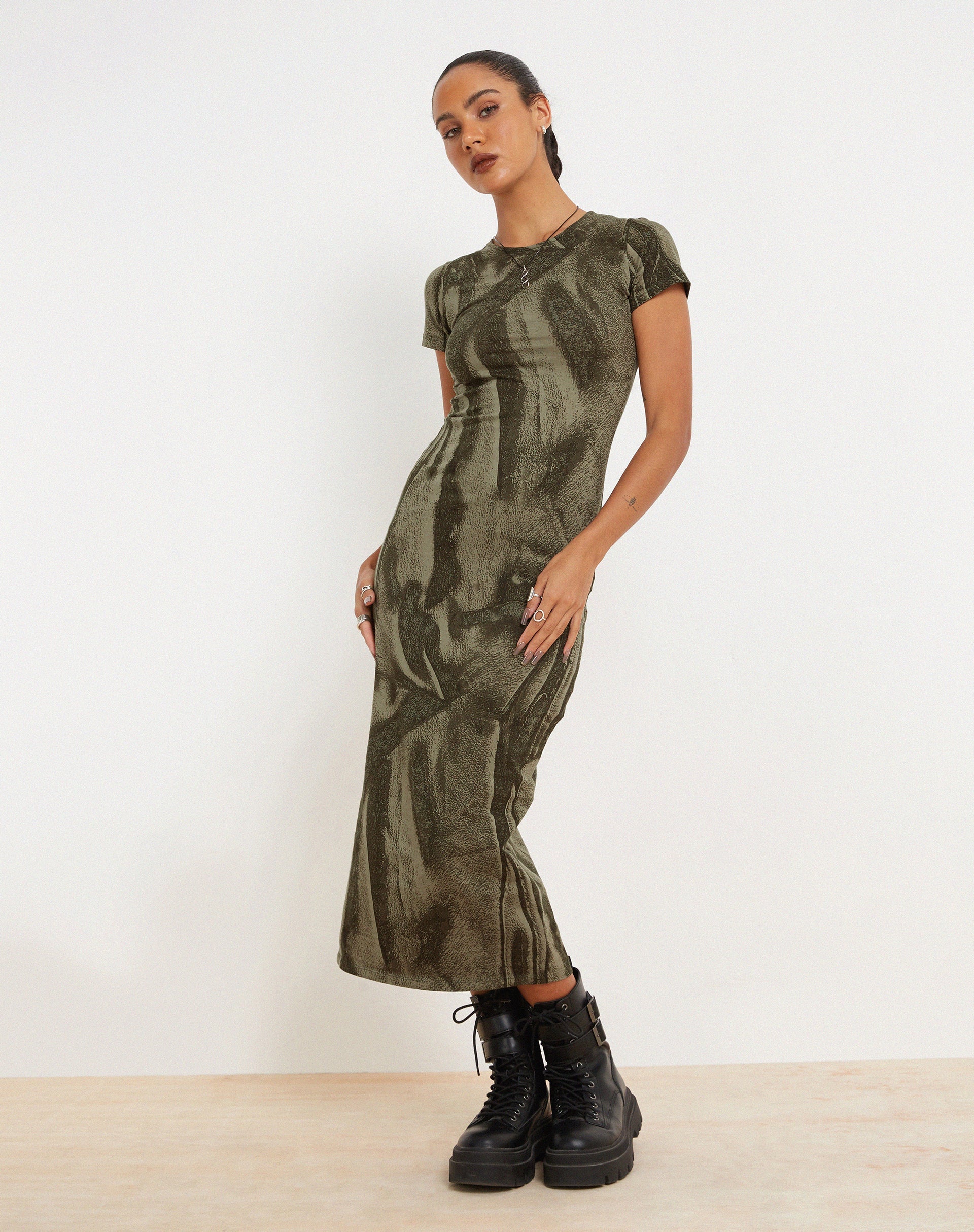 imagen de Rosika Midi Dress in Dystopian Crease Khaki