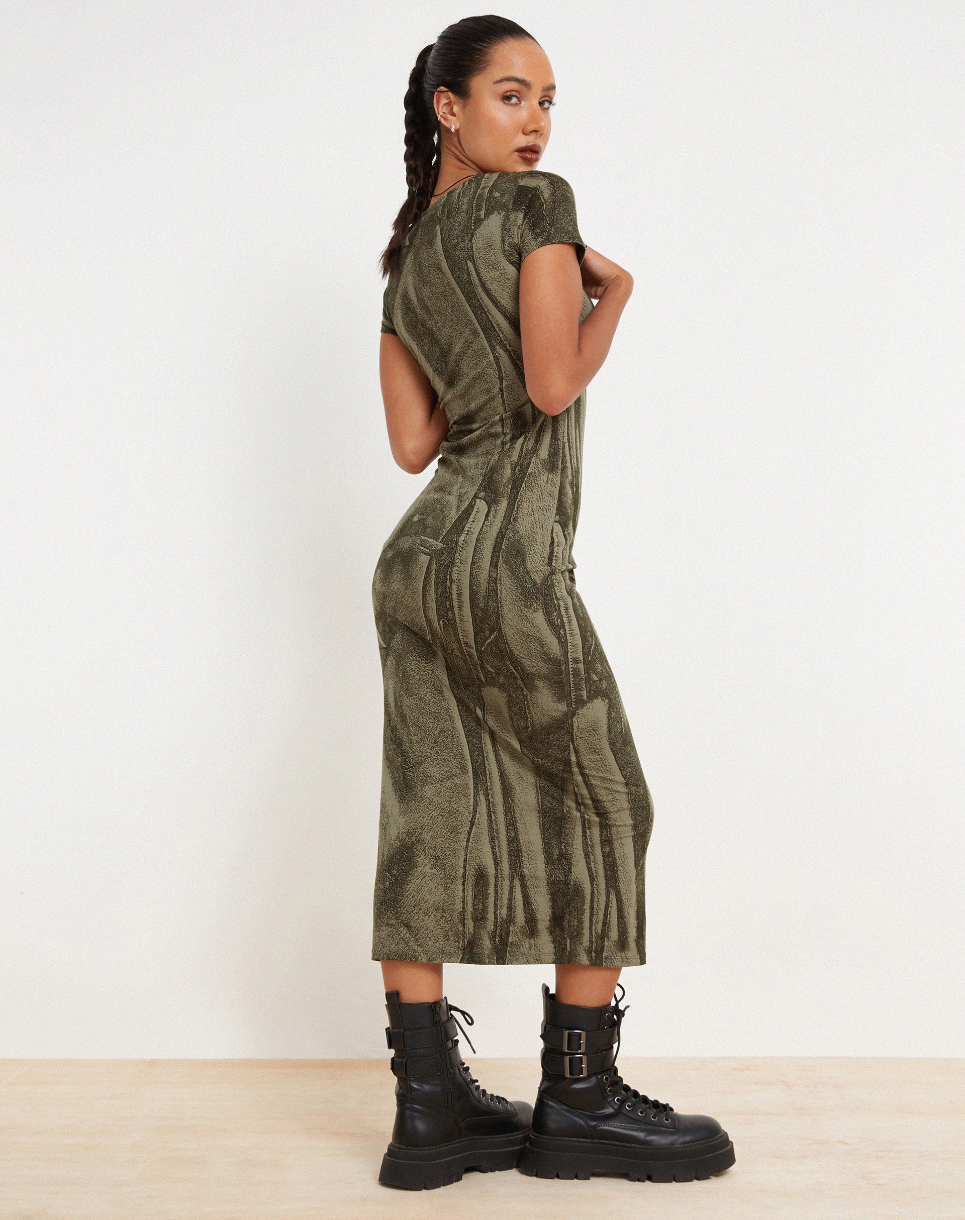 imagen de Rosika Midi Dress in Dystopian Crease Khaki