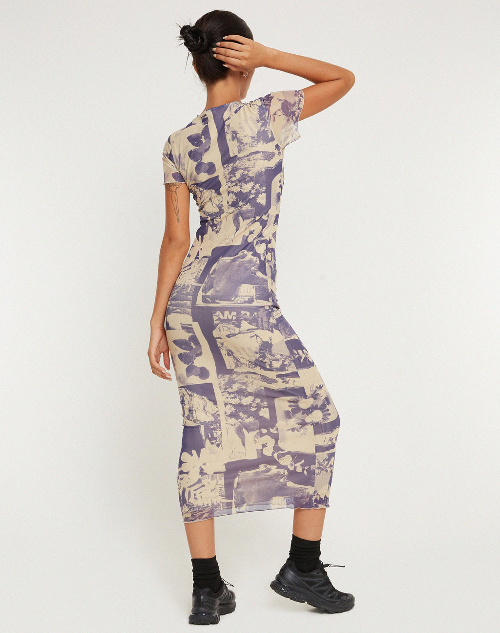 Roska Vestido Midi de Malla Estampada en Collage Floral Sombra Morado