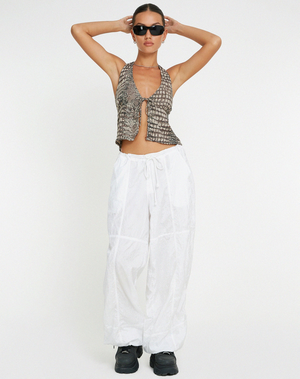 Roula Top sin mangas de cocodrilo gris neutro