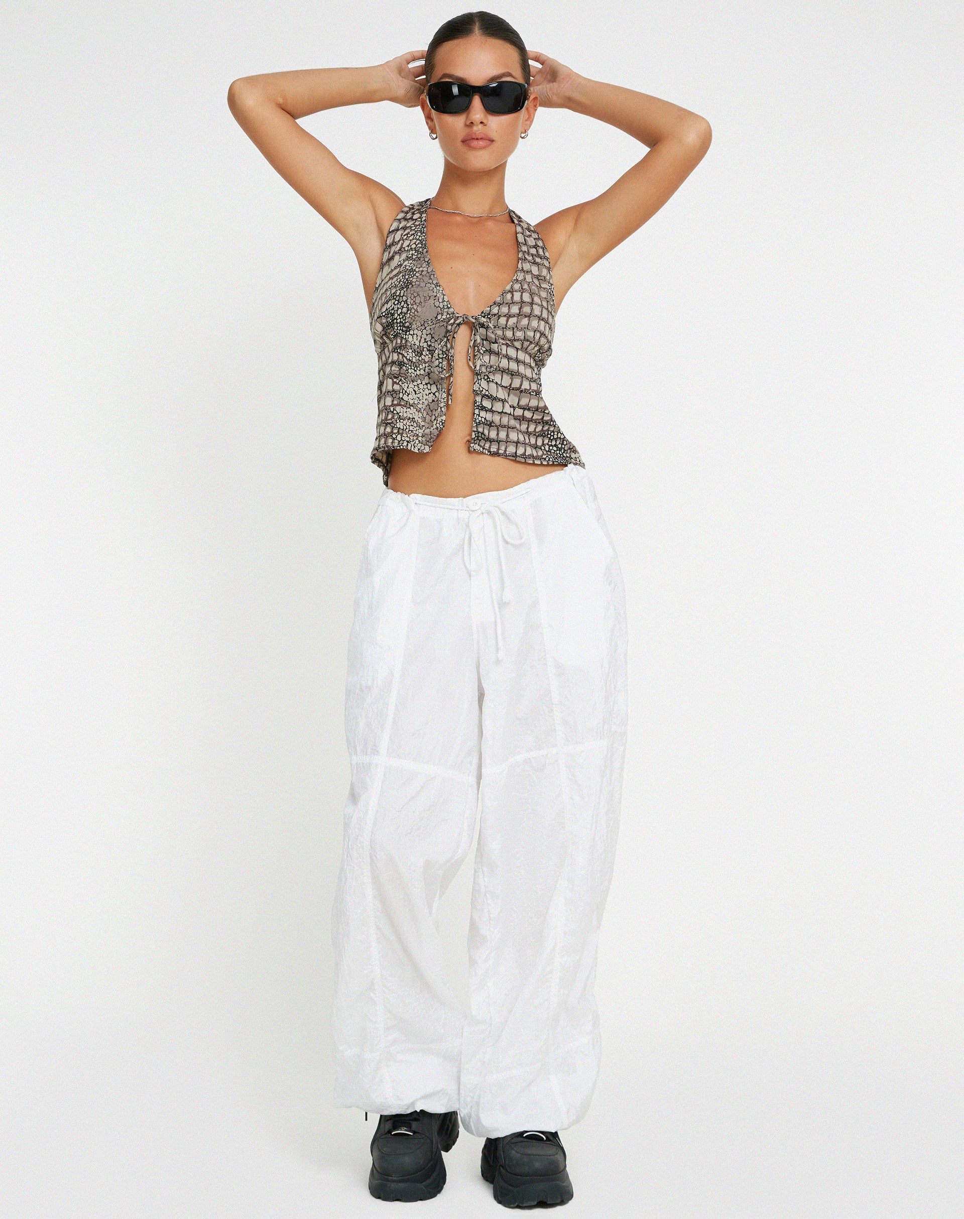 imagen de Roula Halter Top en Croc Gris Neutro