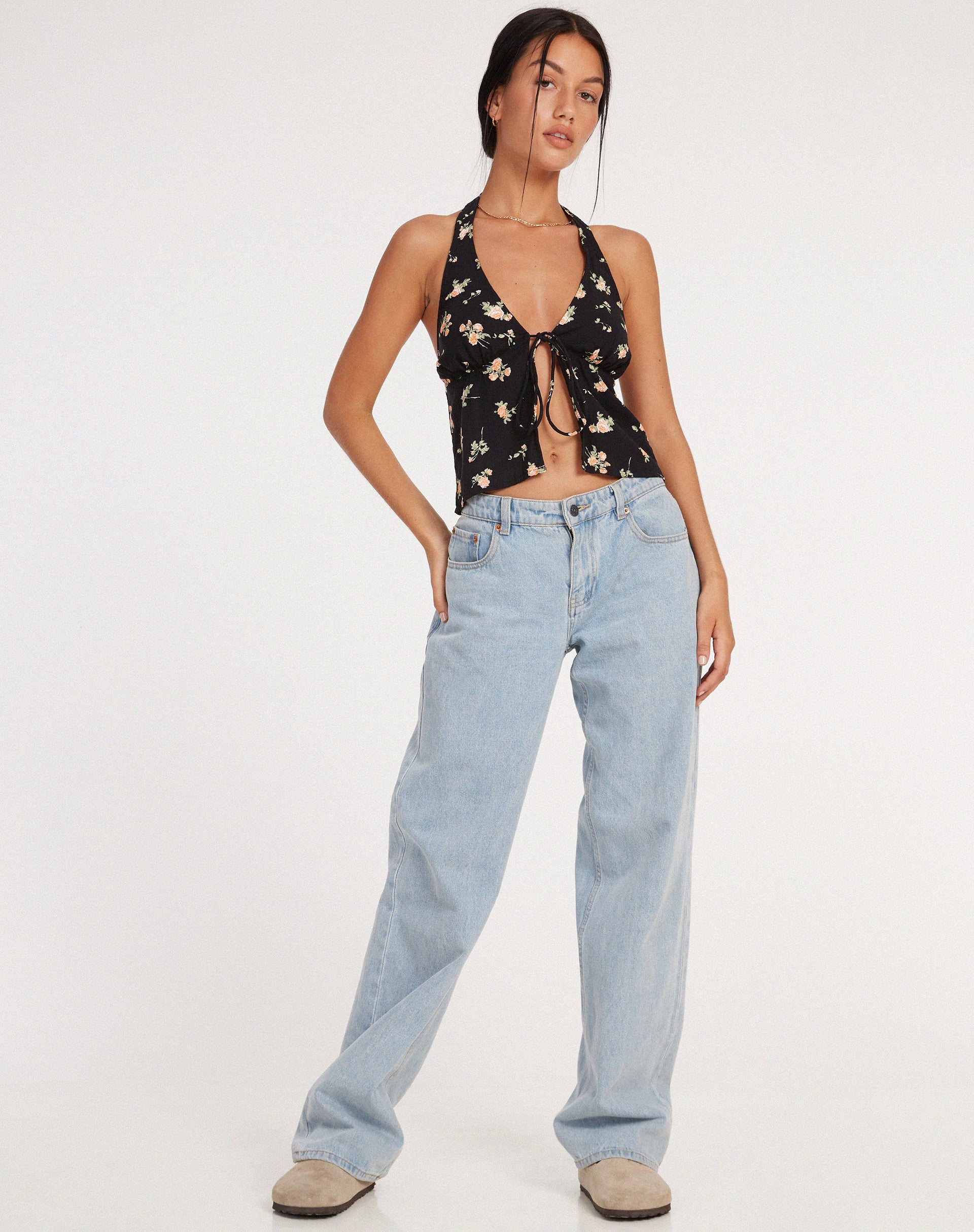 imagen de Roula Halter Top en Rose Garden Negro