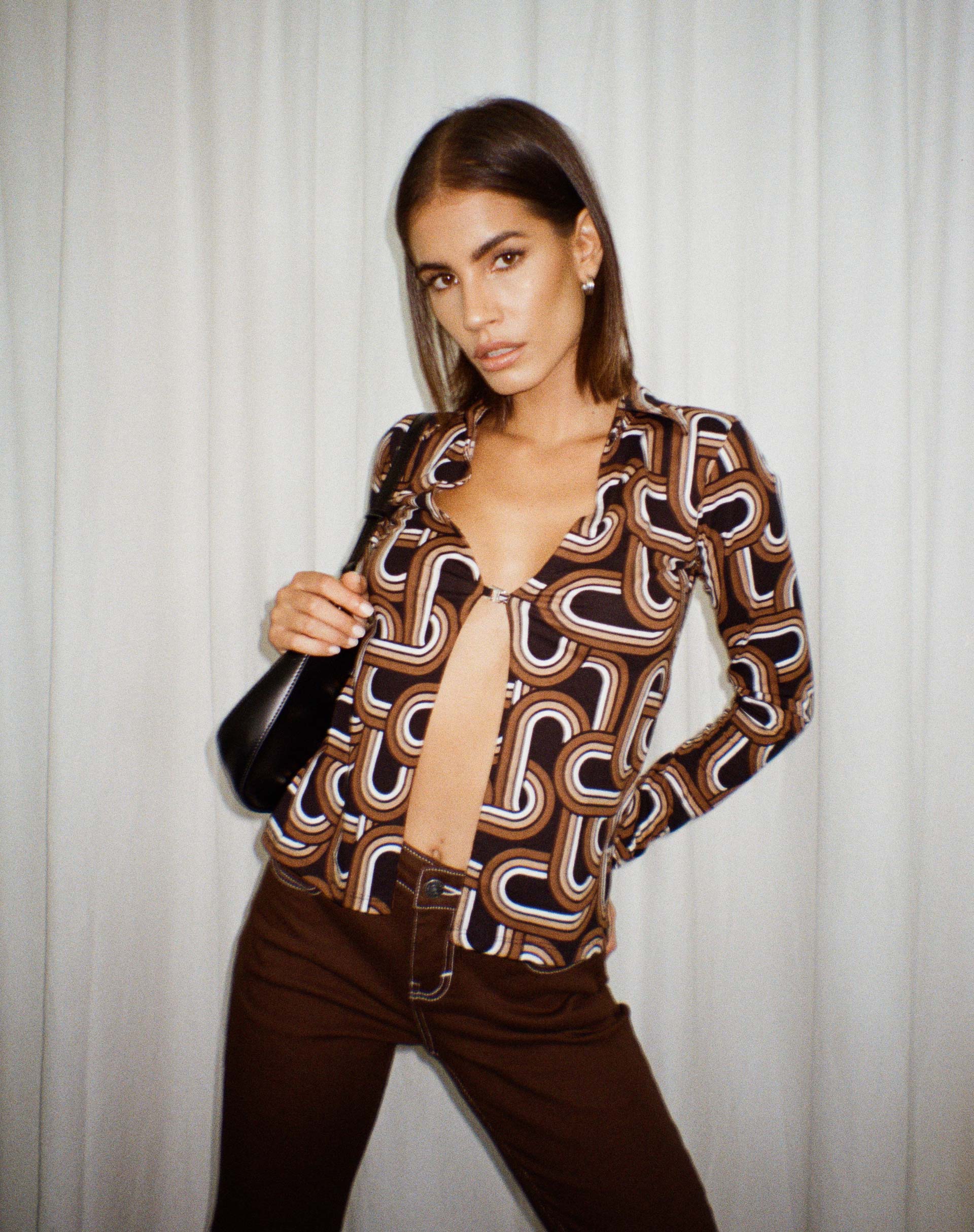 Imagen de Ruix Top en Tonal Interlink Negro
