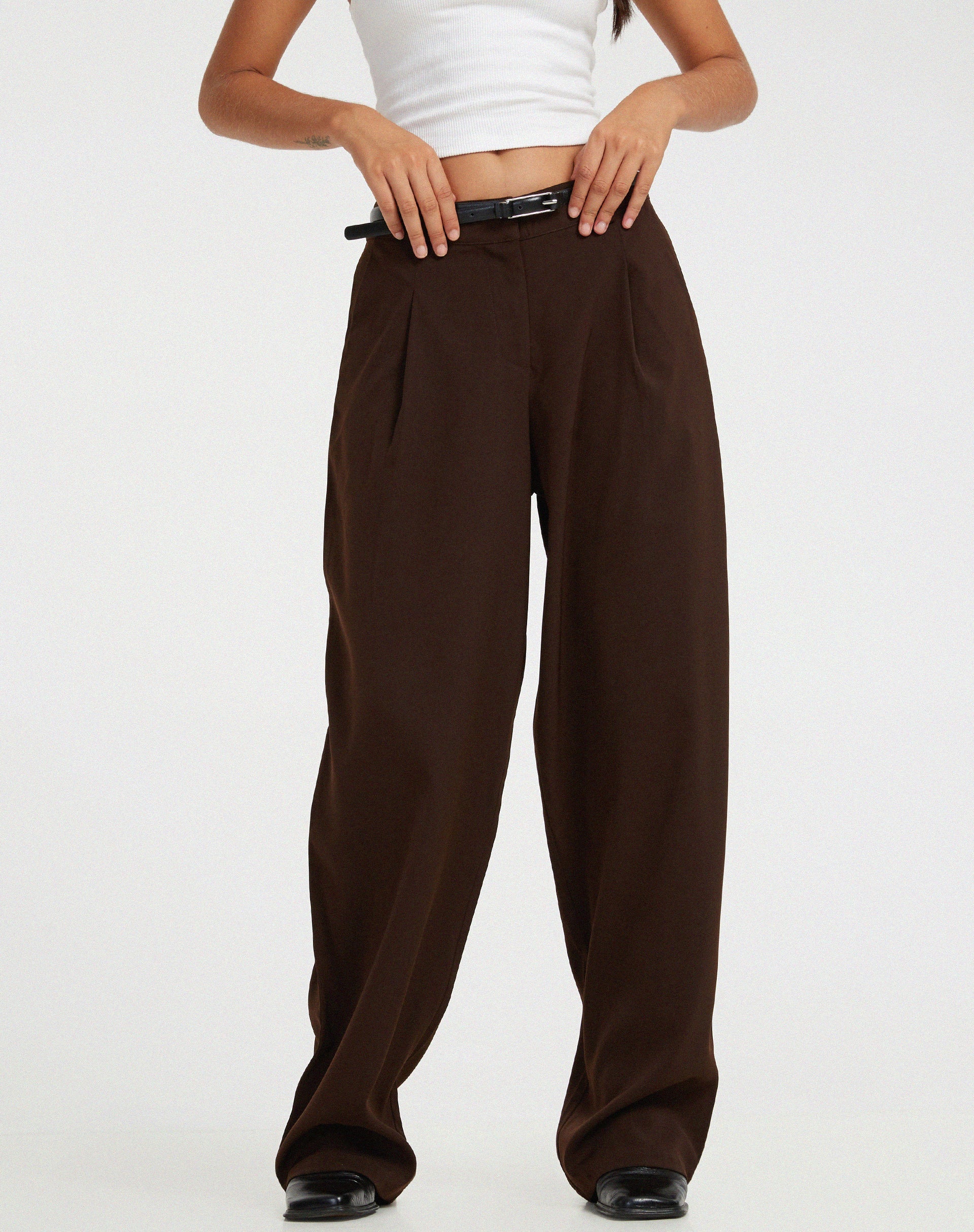 imagen de Pantalón Sabara en Tailoring Cappuccino