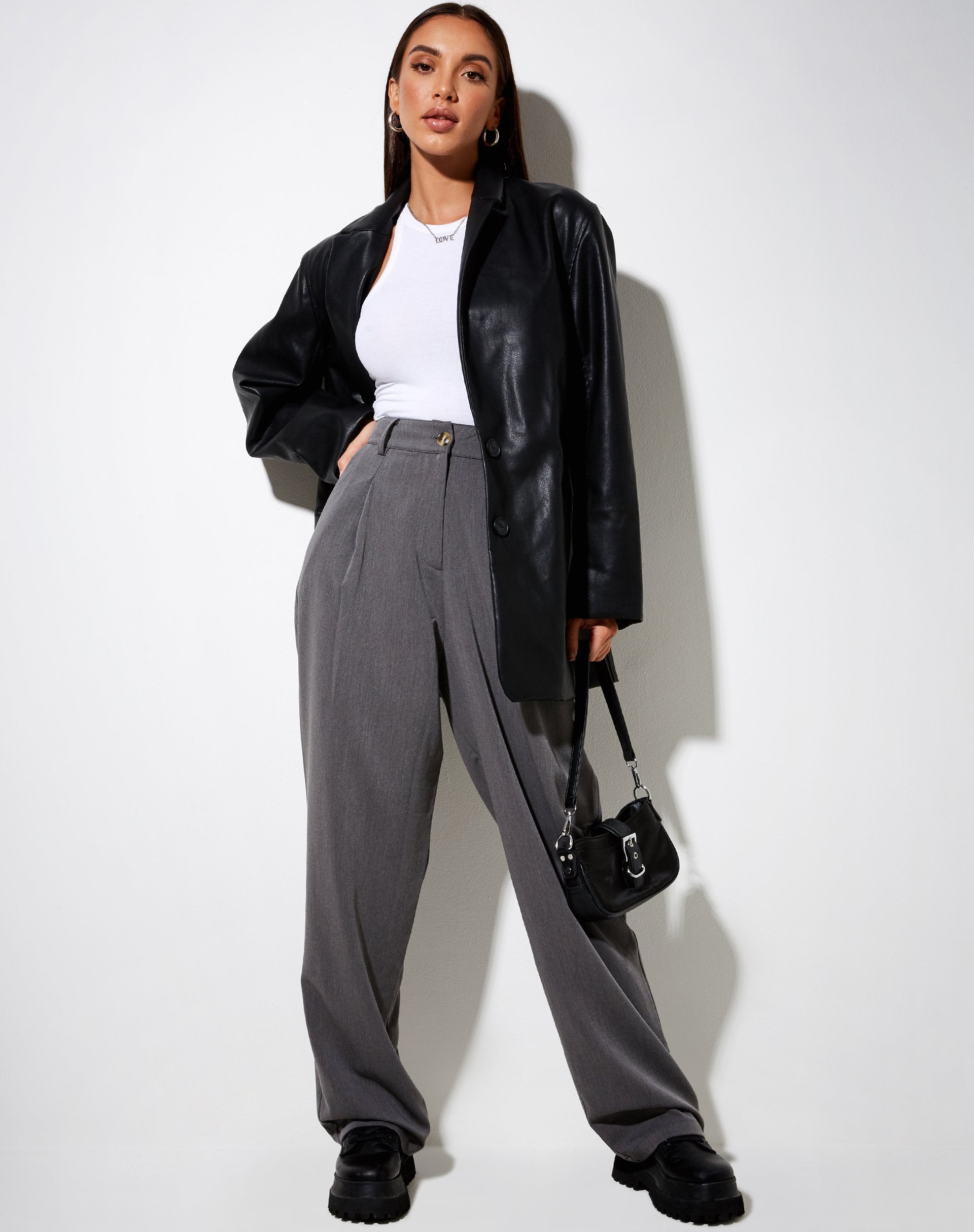 Imagen del pantalón Sakila en Tailoring Charcoal