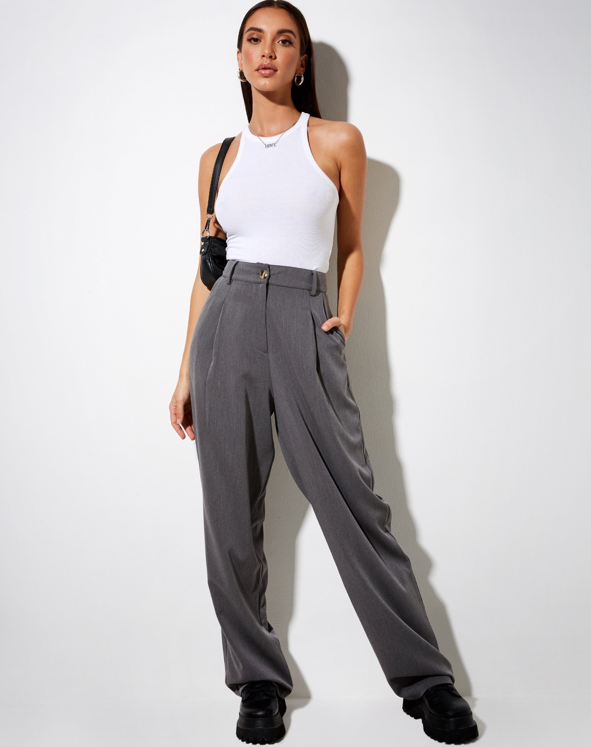 Imagen del pantalón Sakila en Tailoring Charcoal