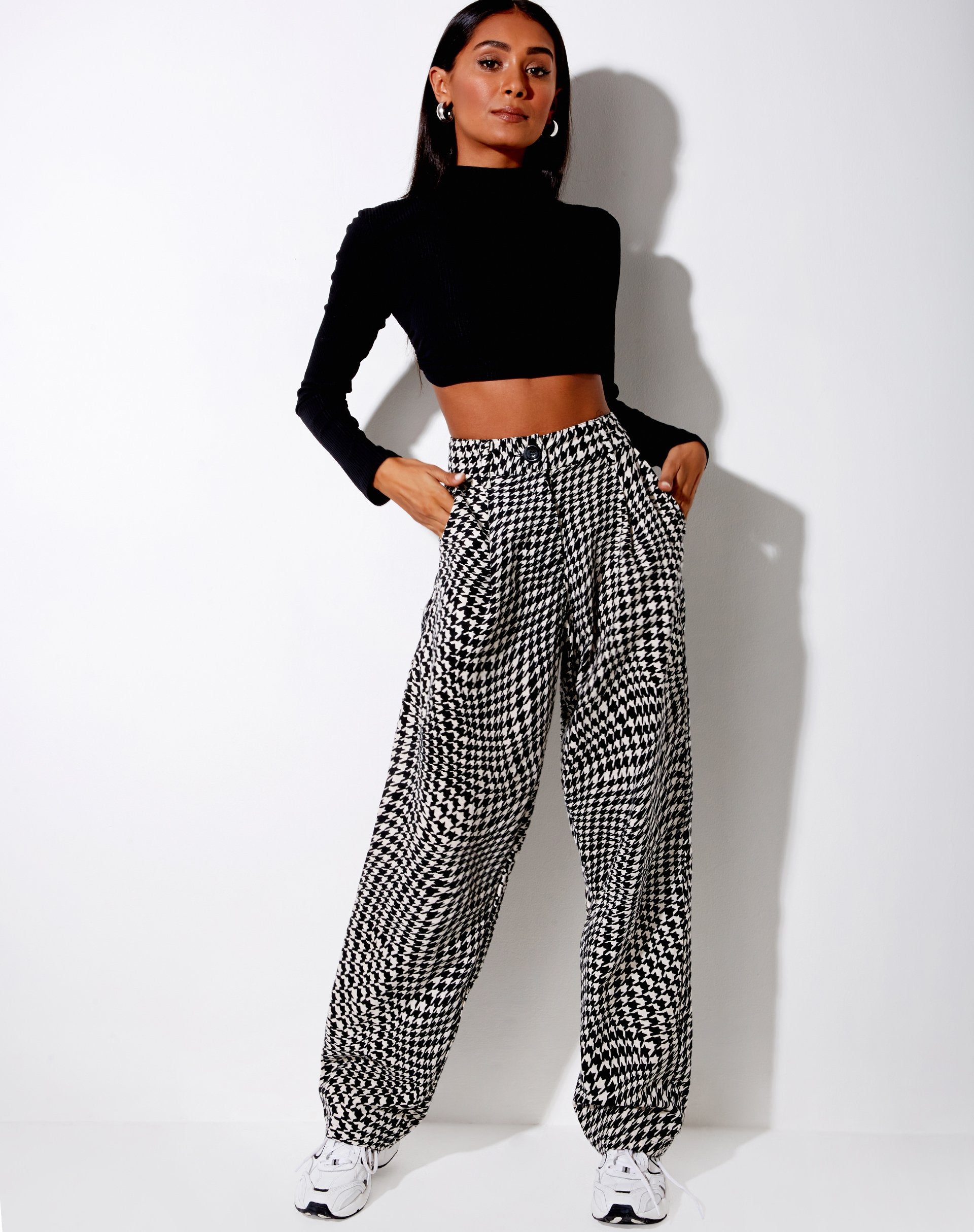 Imagen del pantalón Sakila de Wavey Dogtooth