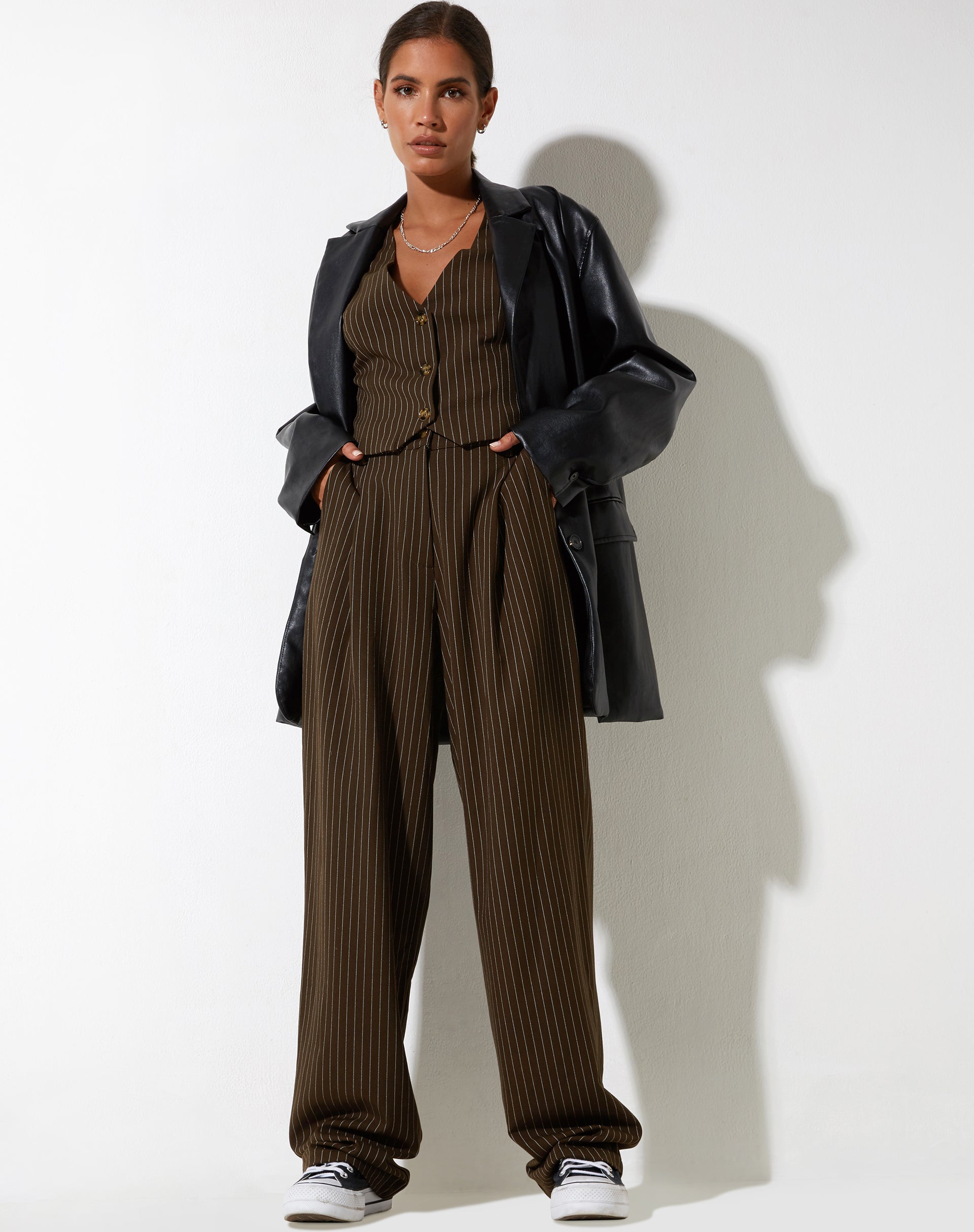 imagen de Sakila Trouser en Pinstripe Brown