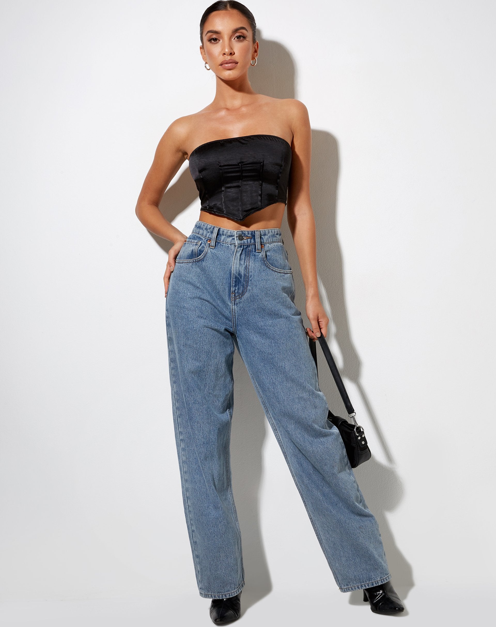 Imagen de Sanja Bandeau Top Negro Satinado