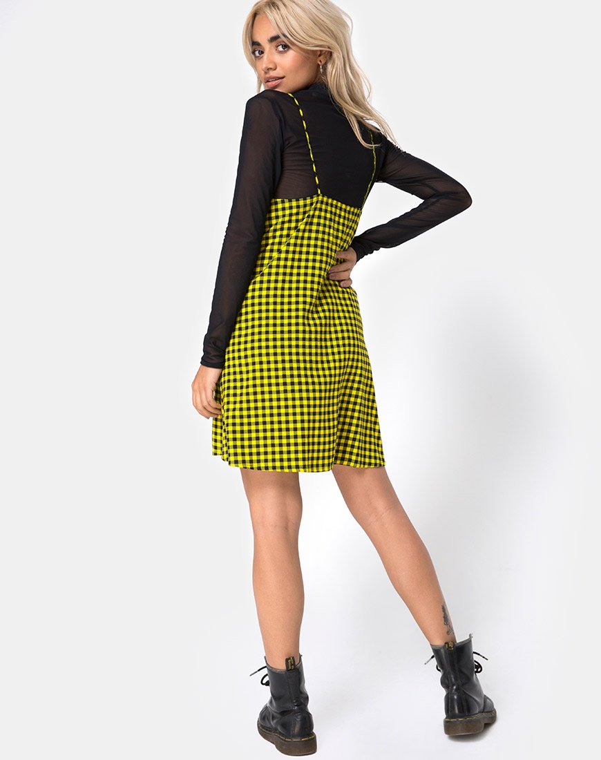 Imagen de Sanna Slip Dress in Medium Gingham Yellow