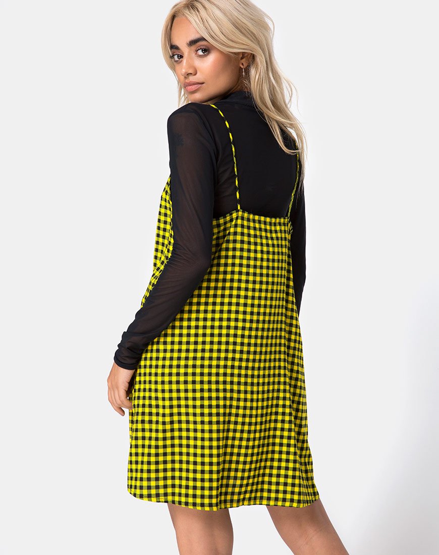 Imagen de Sanna Slip Dress in Medium Gingham Yellow