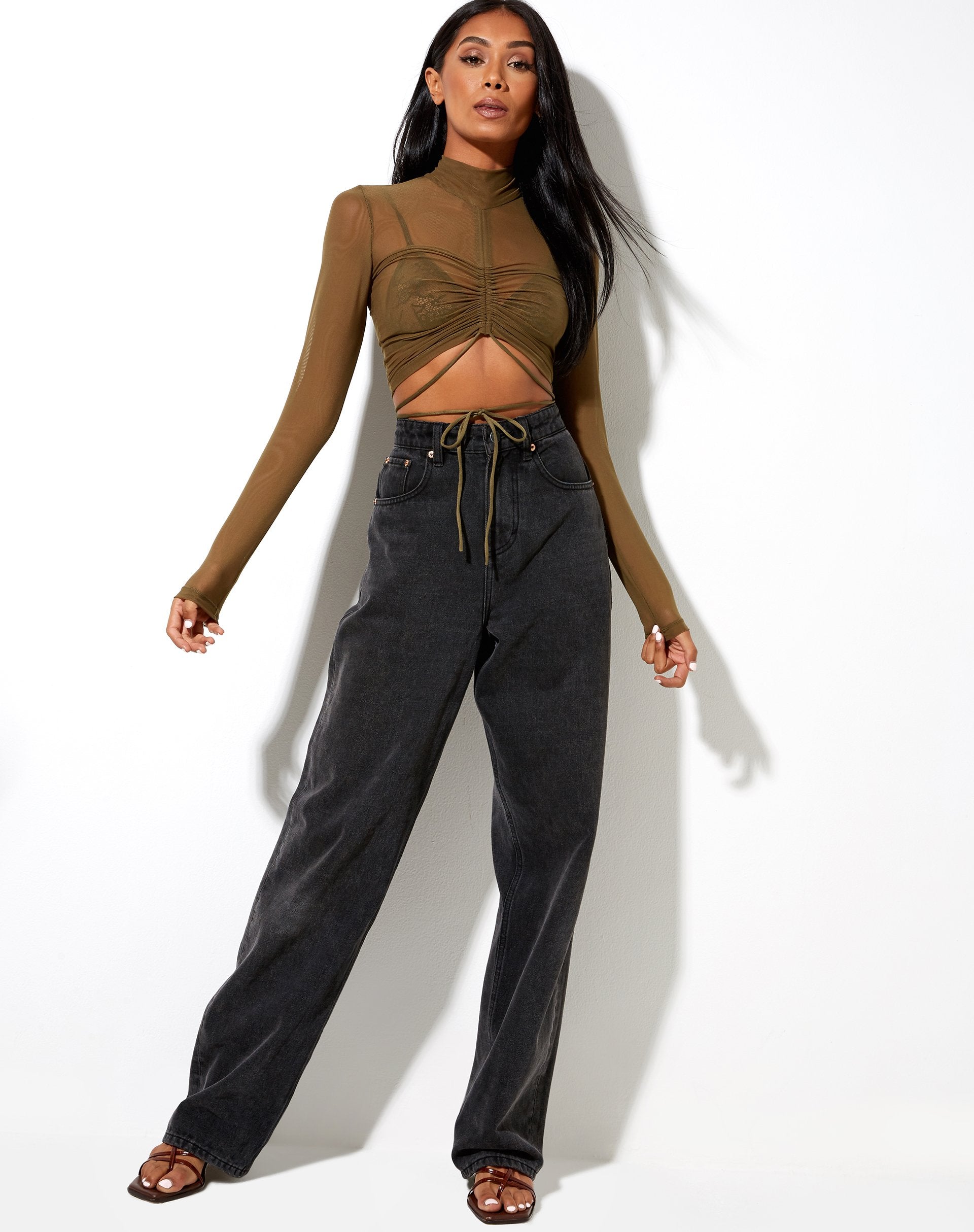 Imagen de Sauja Crop Top en Malla Verde Caqui
