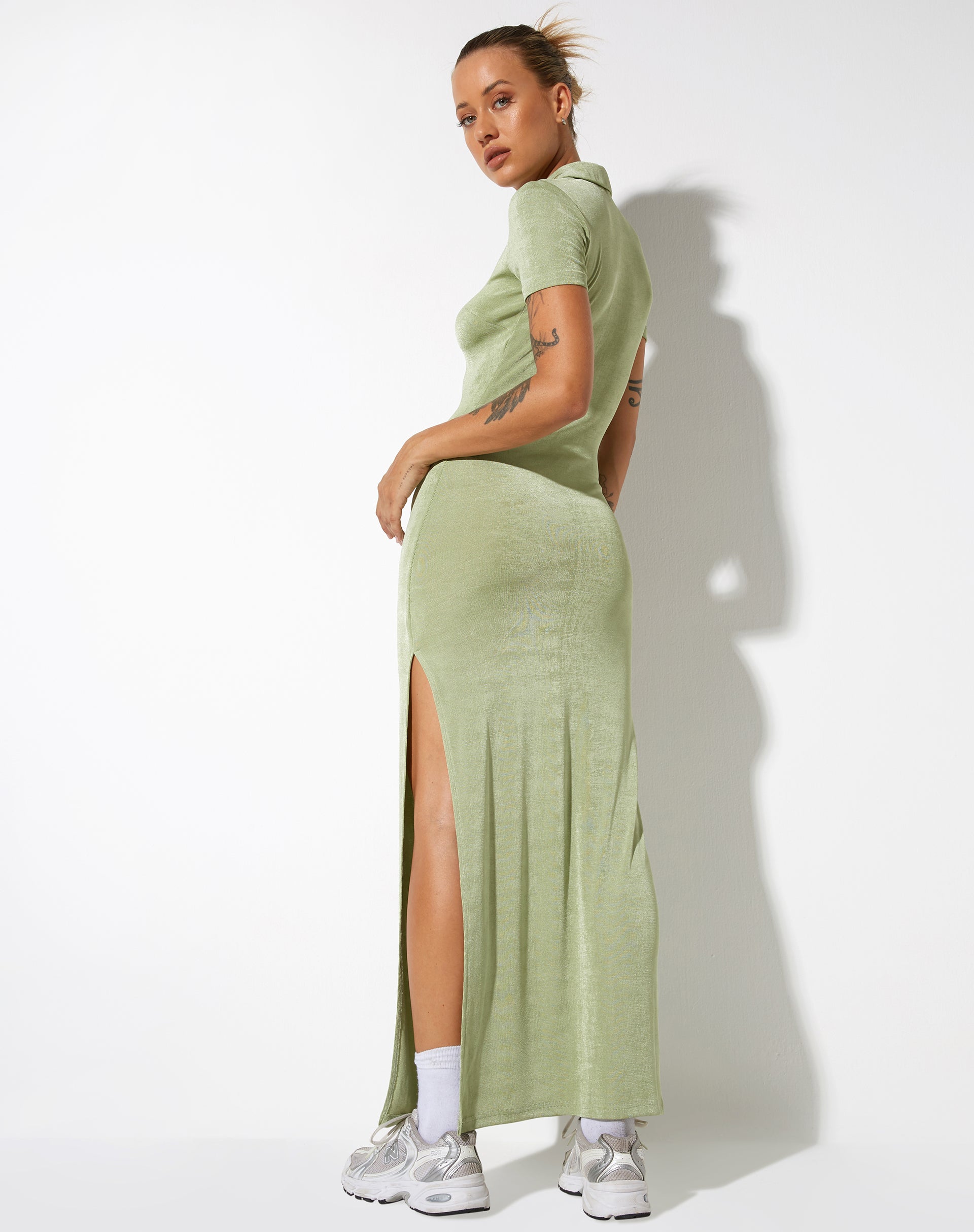 imagen de Savita Maxi Dress in Crepe Seafoam Green