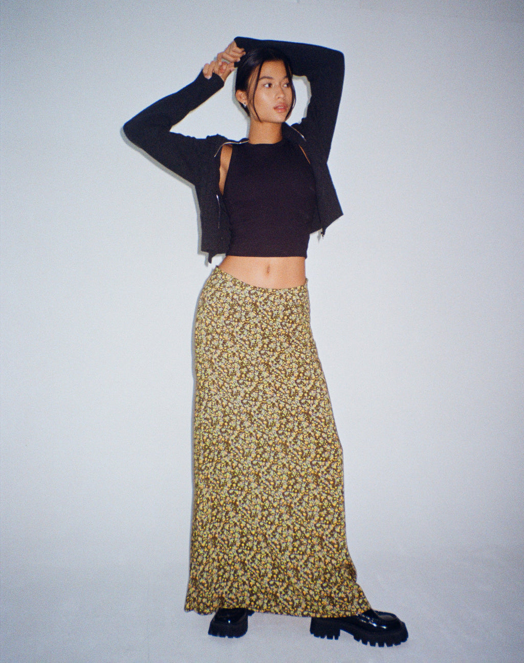 Sayan Maxi Falda en Grungey Floral Caqui