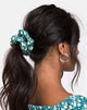 Imagen de Scrunchie in Floral Field Green